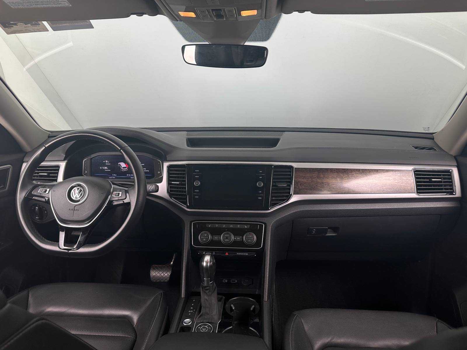 Thumbnail: 2019 Volkswagen Atlas - 2