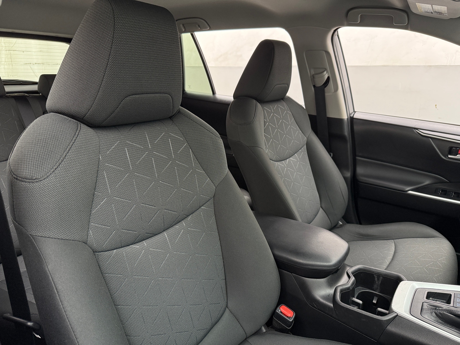 Thumbnail: 2022 Toyota RAV4 - 2