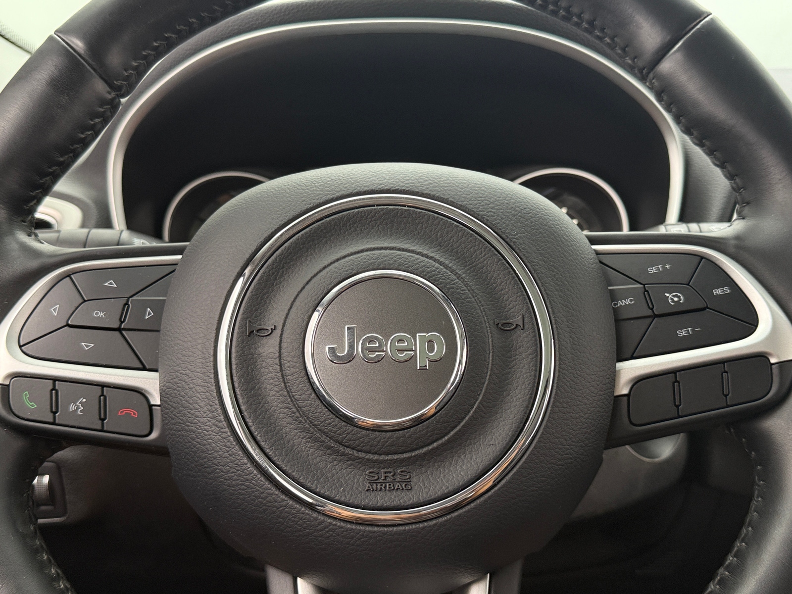 Thumbnail: 2019 Jeep Compass - 4