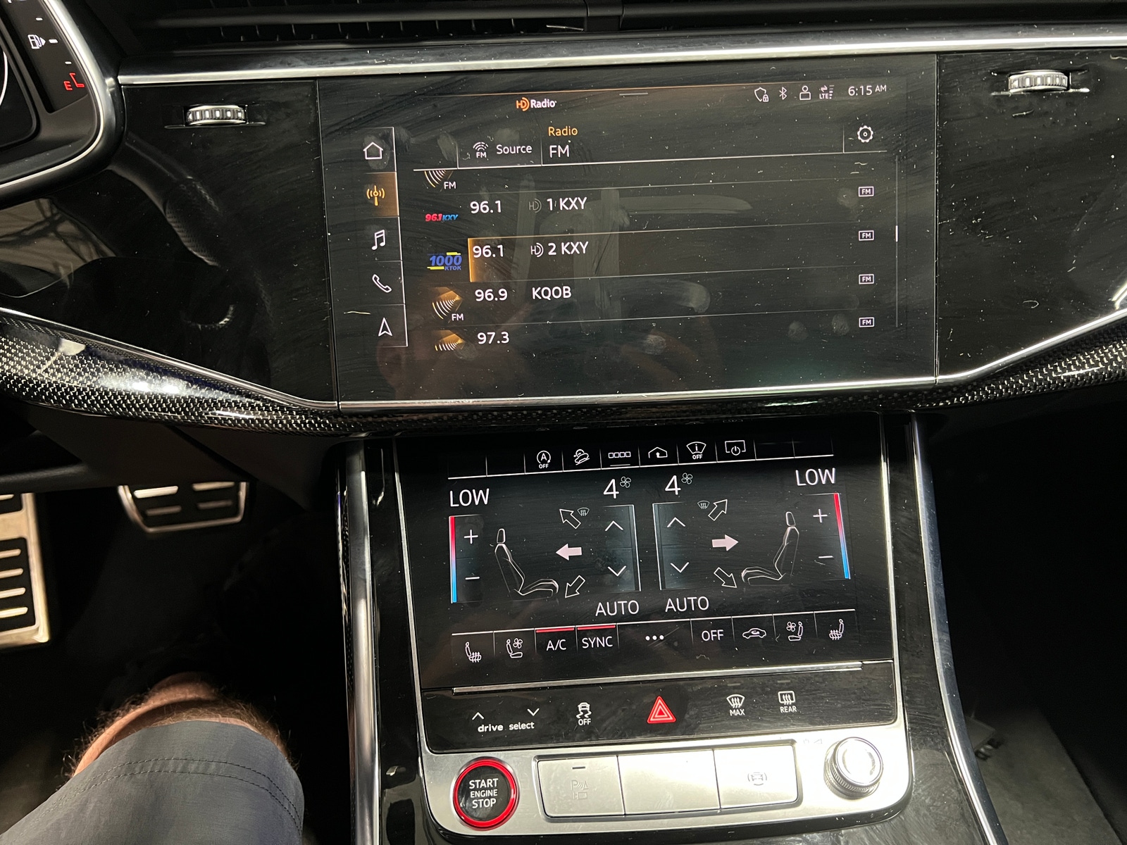 Thumbnail: 2022 Audi SQ7 - 3