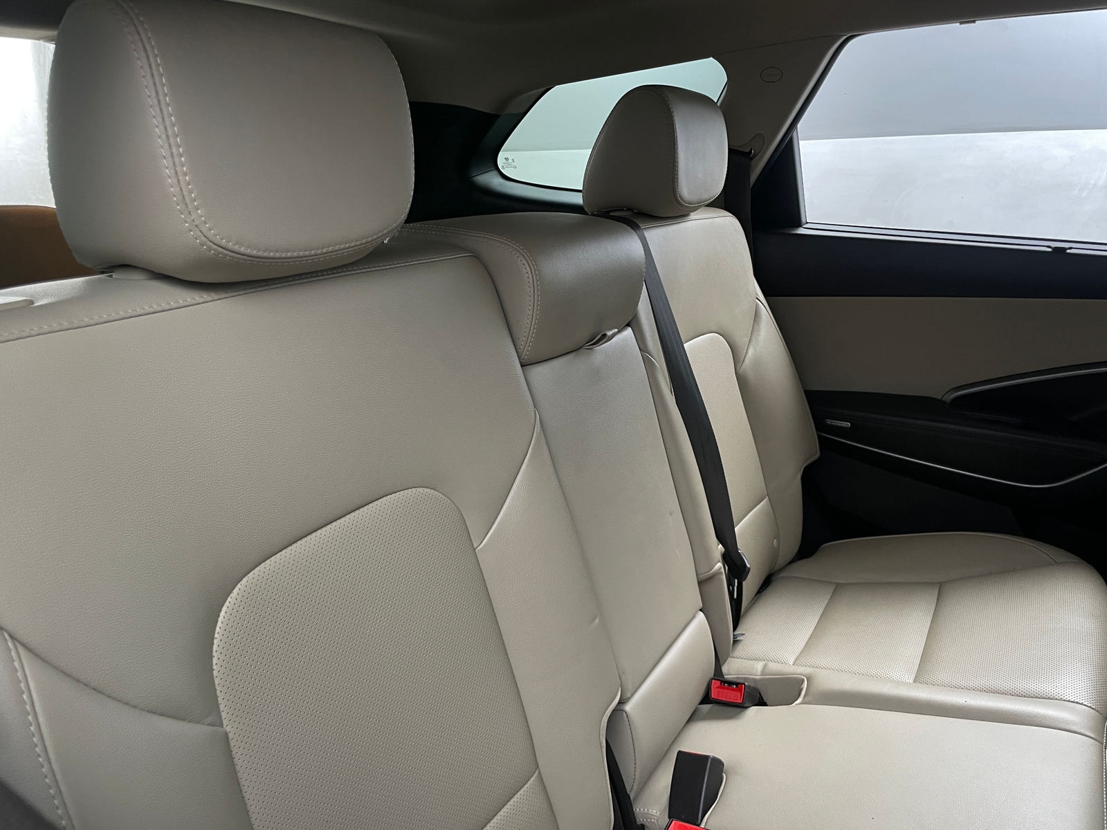 Thumbnail: 2018 Hyundai Santa Fe - 5
