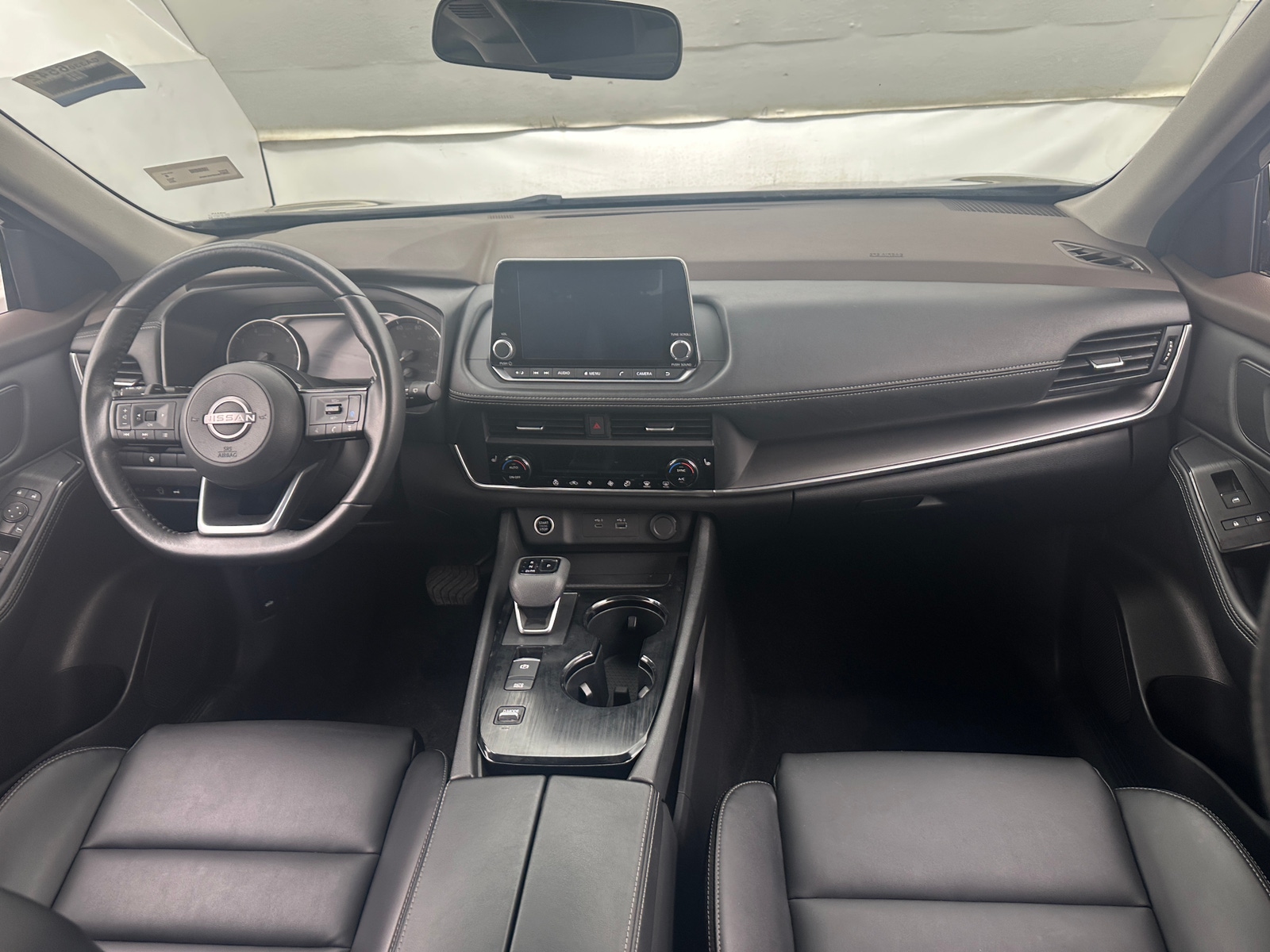 Thumbnail: 2023 Nissan Rogue - 3