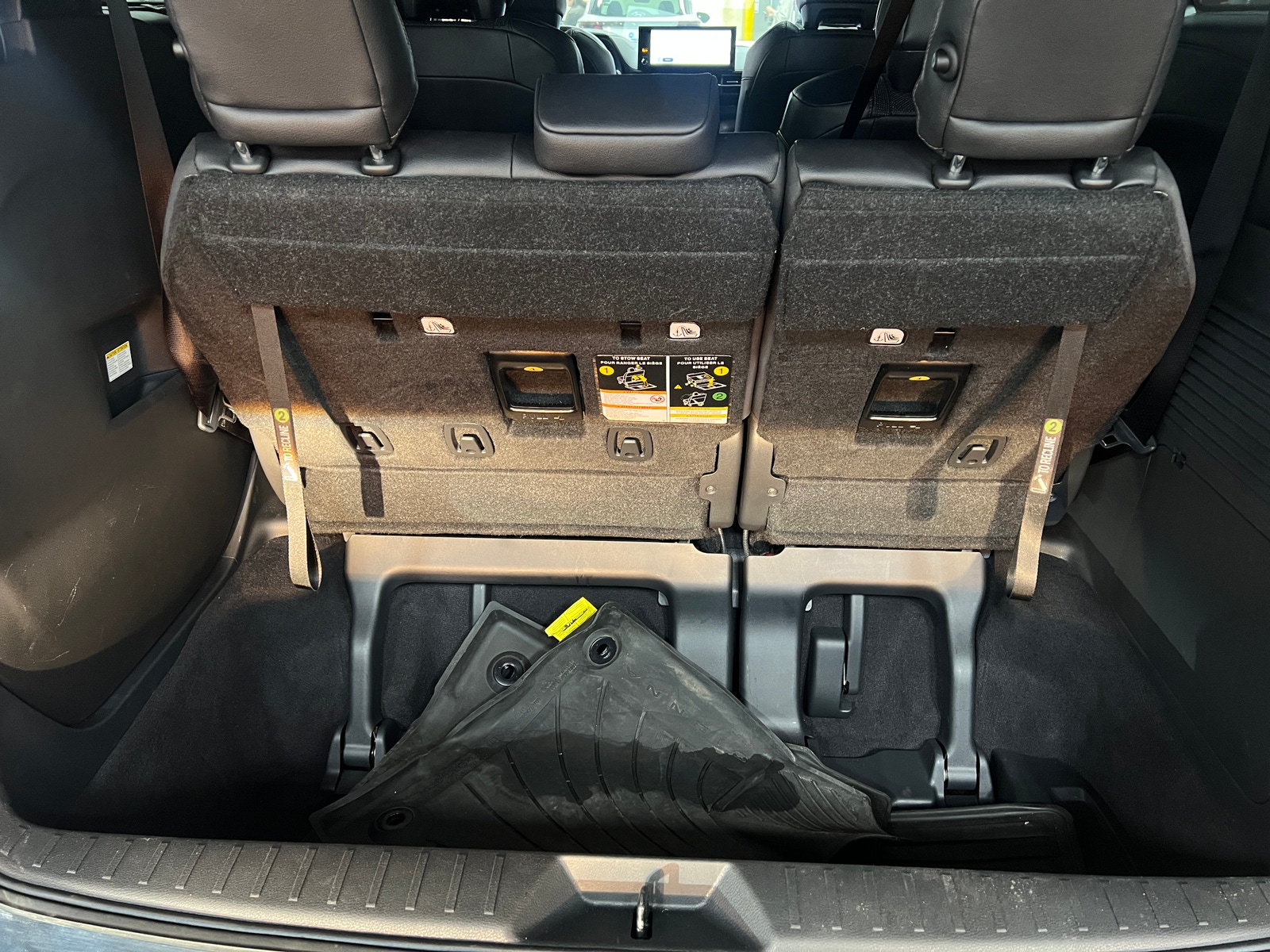 Thumbnail: 2025 Toyota Sienna - 6
