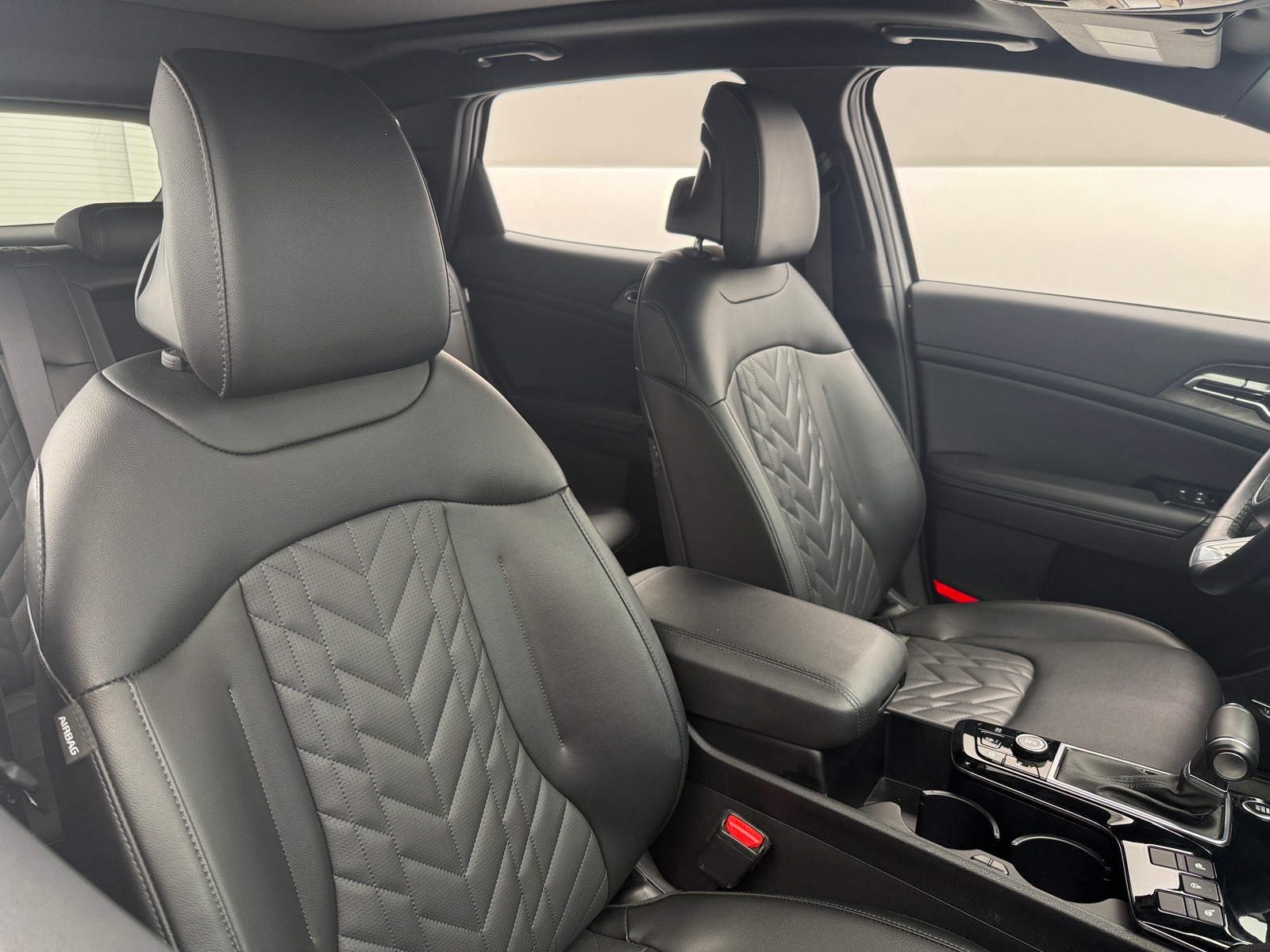 Thumbnail: 2024 Kia Sportage - 2