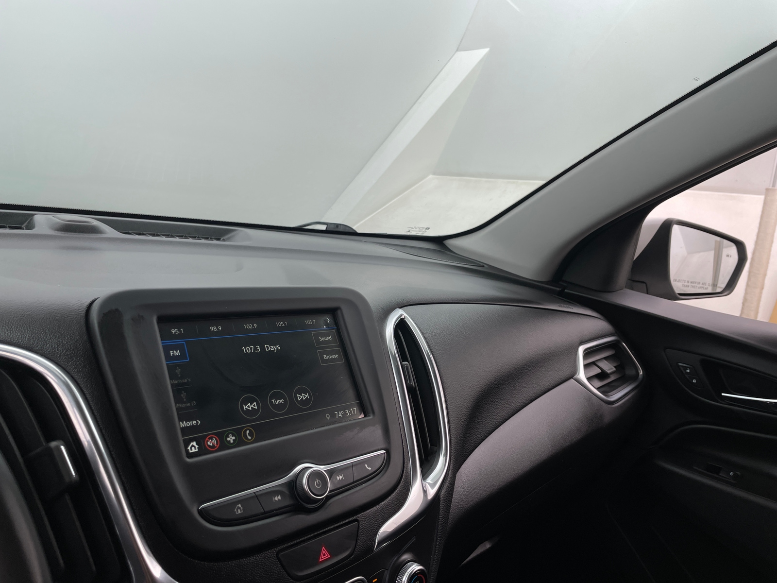 Thumbnail: 2019 Chevrolet Equinox - 4