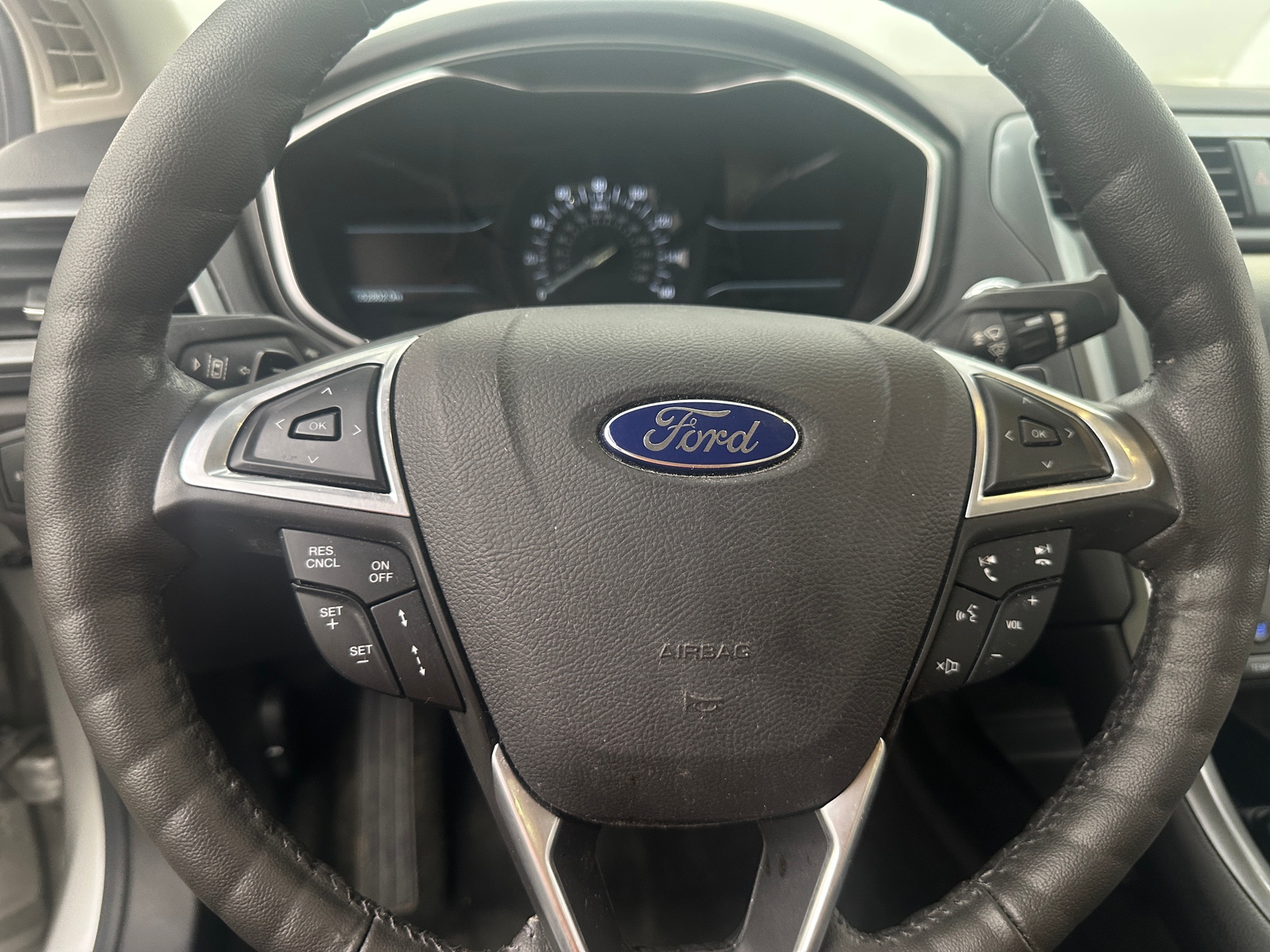 Thumbnail: 2016 Ford Fusion - 4