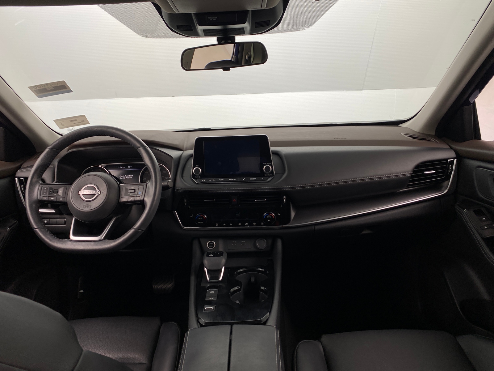 Thumbnail: 2023 Nissan Rogue - 3