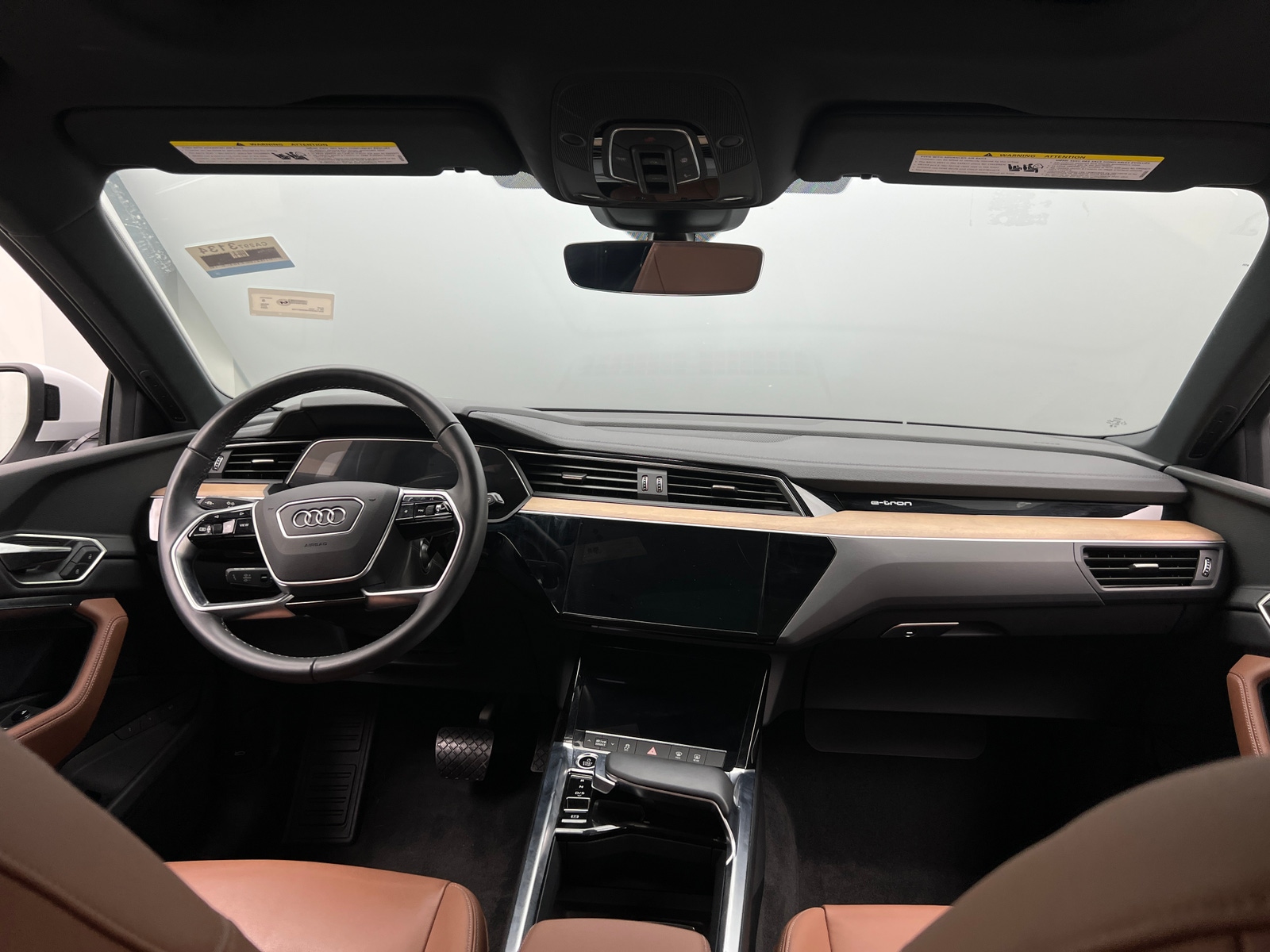 Thumbnail: 2024 Audi Q8 e-tron - 2