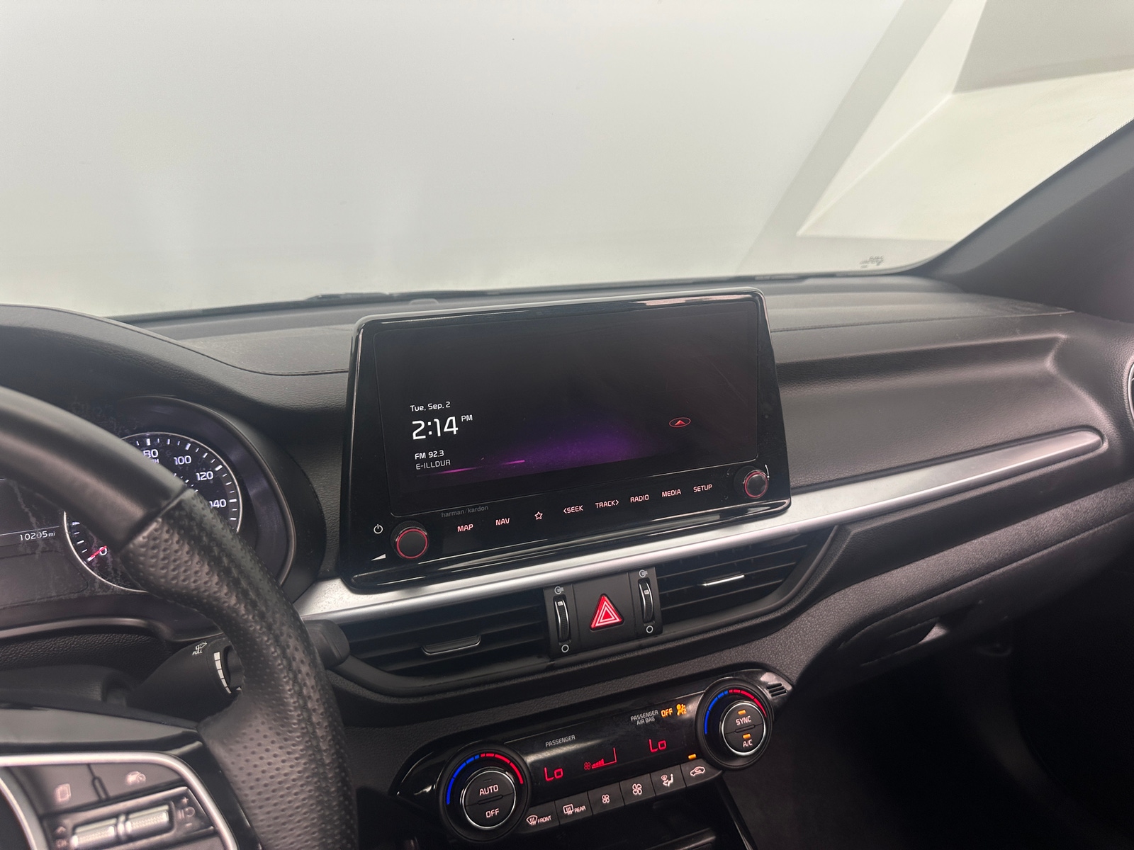 Thumbnail: 2023 Kia Forte - 3