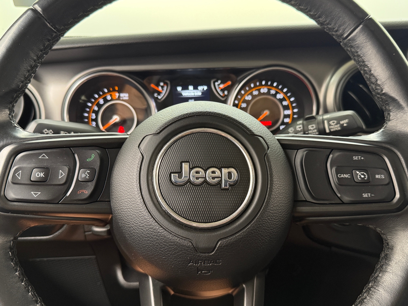 Thumbnail: 2021 Jeep Wrangler - 5