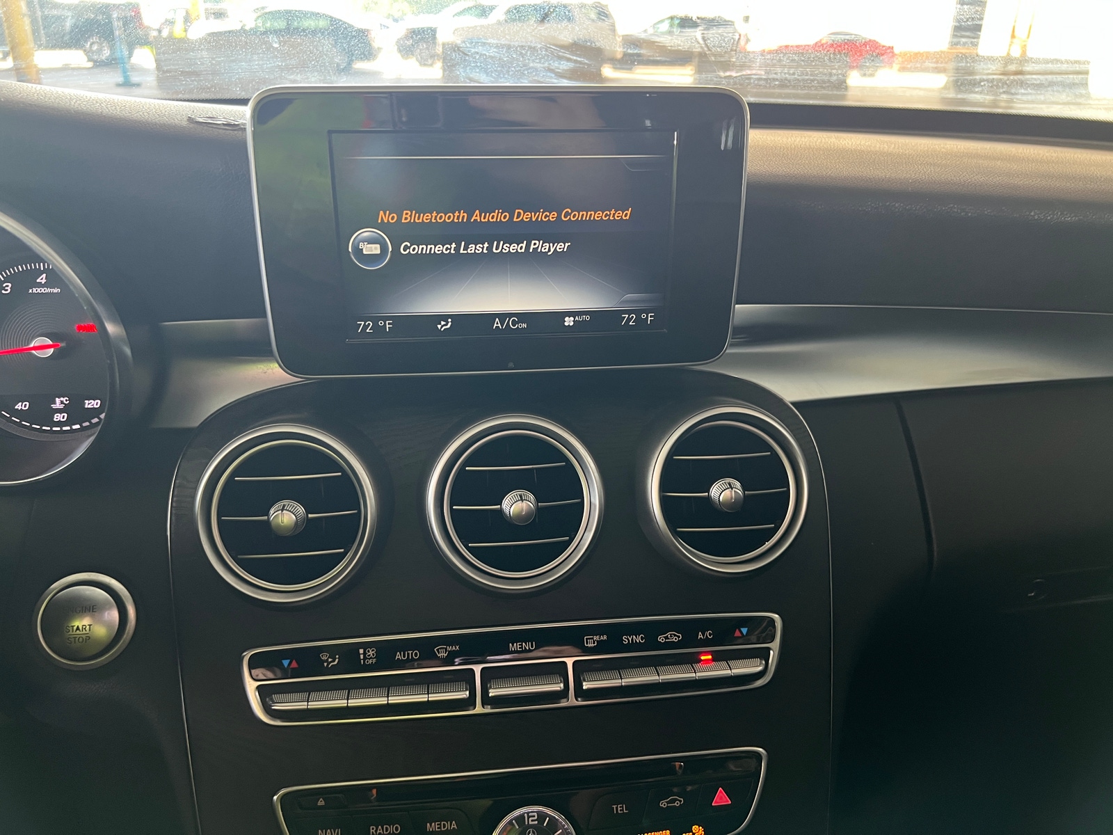 Thumbnail: 2015 Mercedes-Benz C-Class - 3