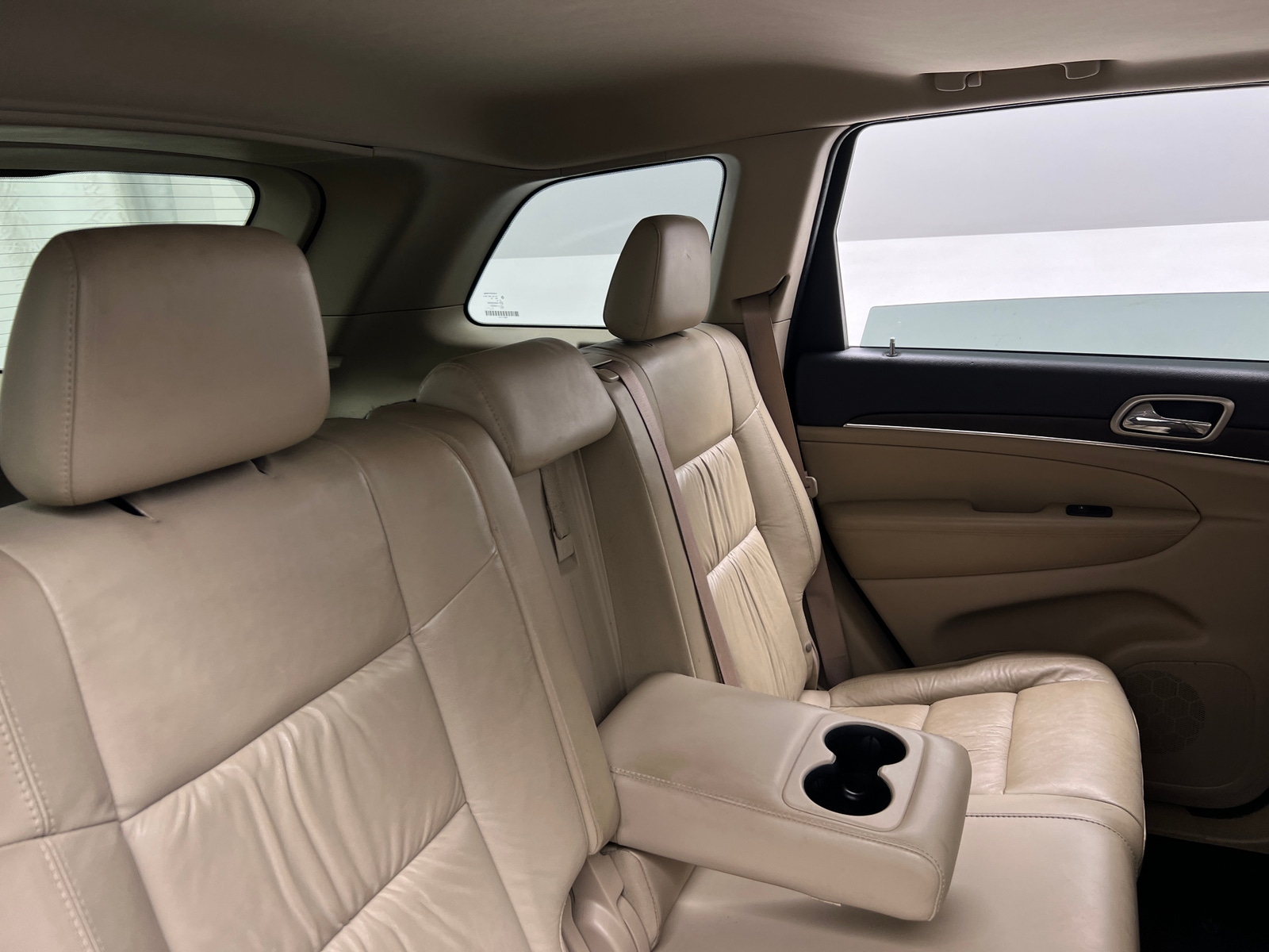 Thumbnail: 2015 Jeep Grand Cherokee - 5