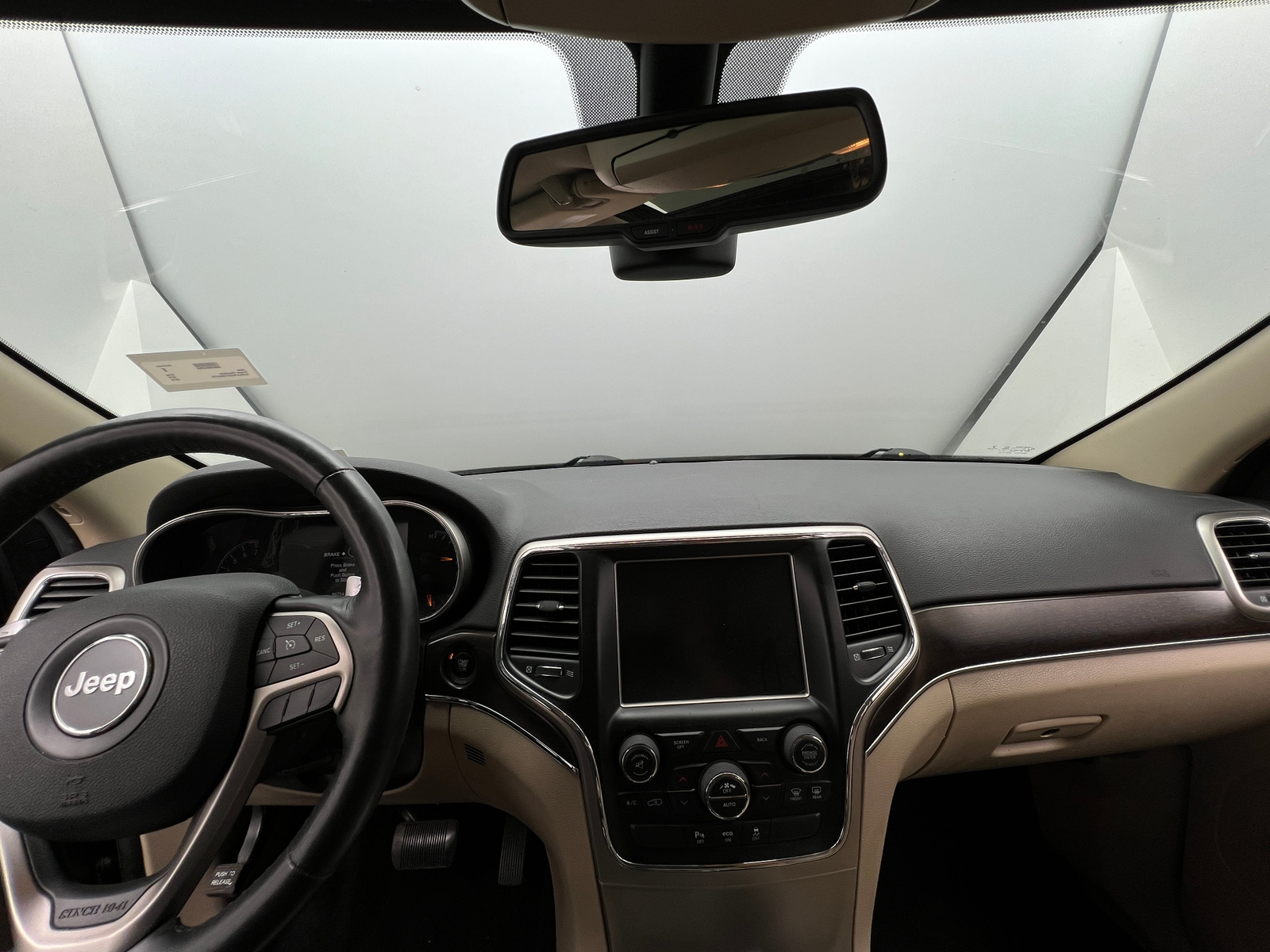 Thumbnail: 2015 Jeep Grand Cherokee - 2