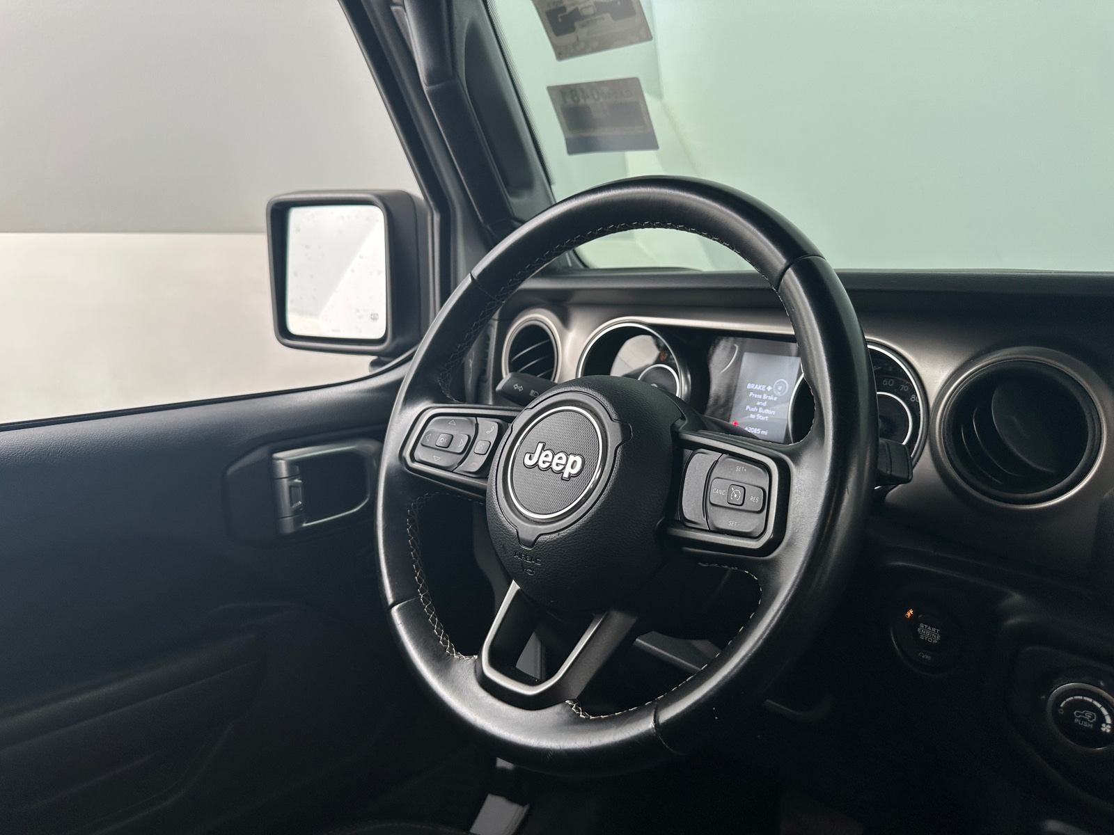 Thumbnail: 2020 Jeep Wrangler - 4