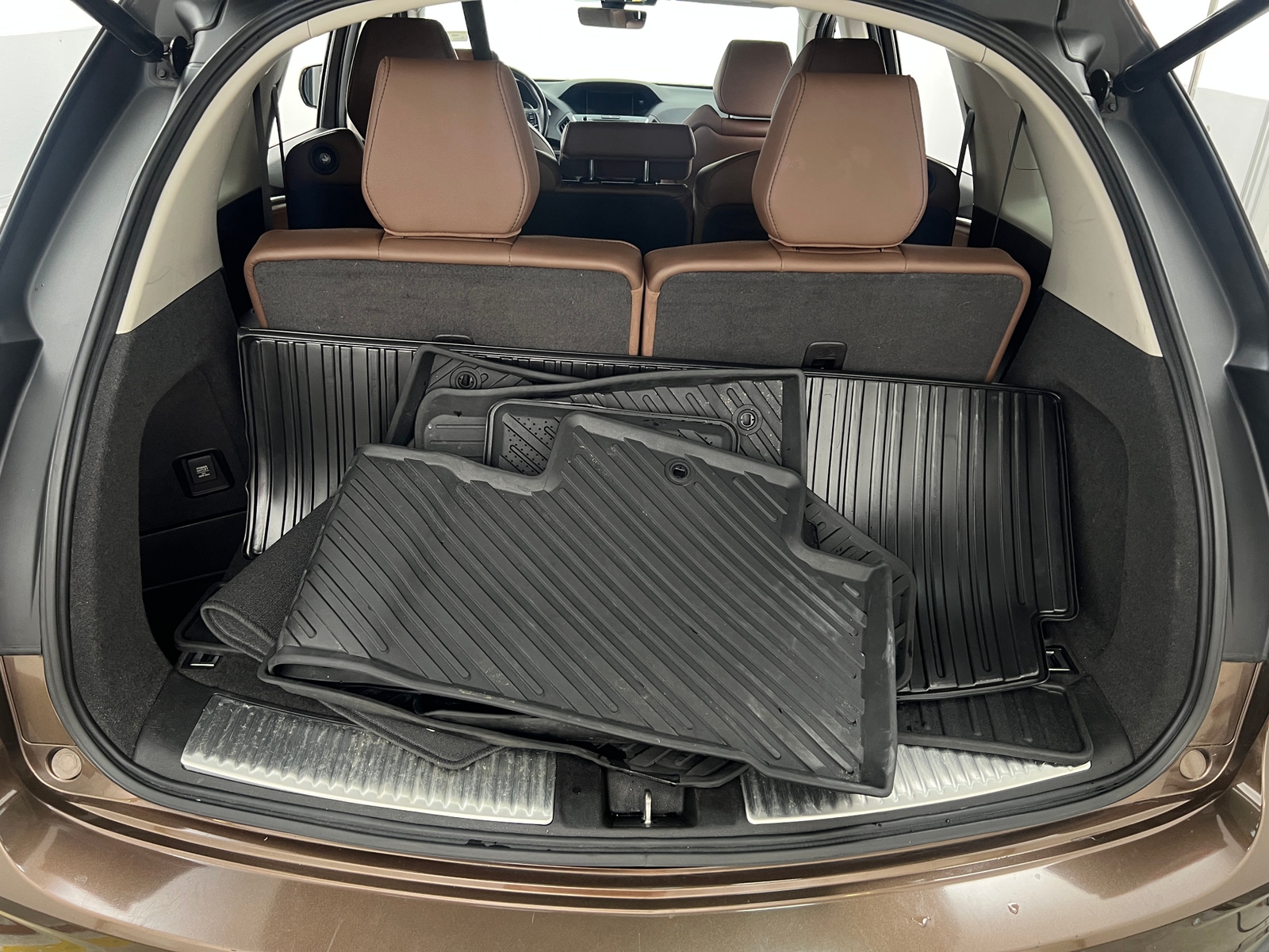 Thumbnail: 2019 Acura MDX - 6