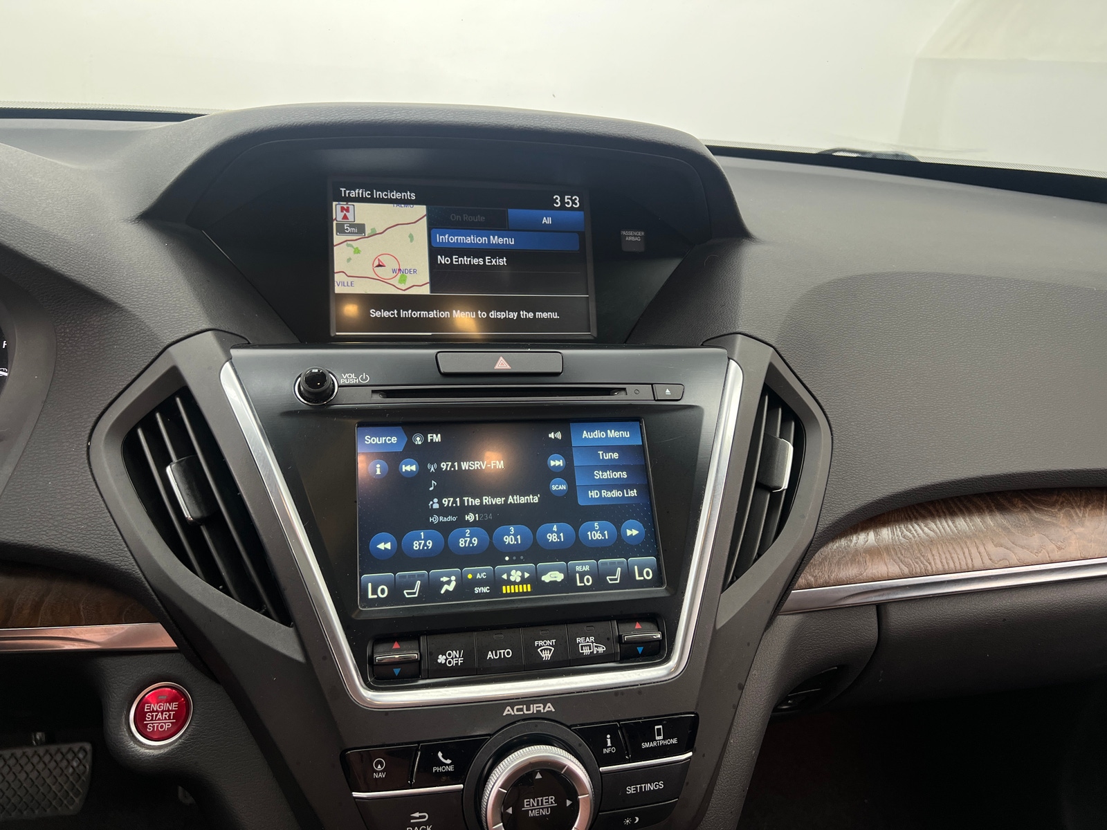 Thumbnail: 2019 Acura MDX - 3