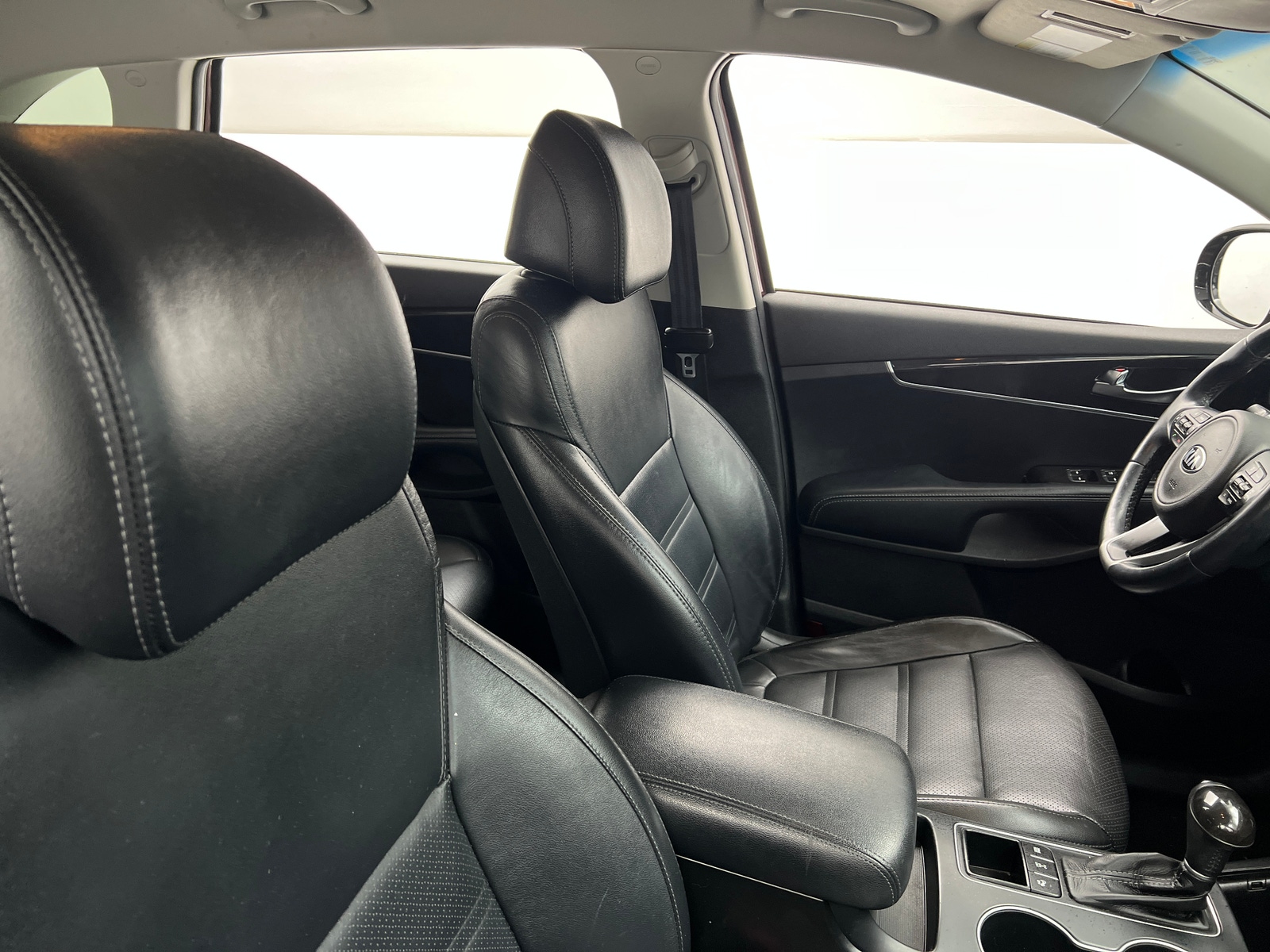 Thumbnail: 2017 Kia Sorento - 2