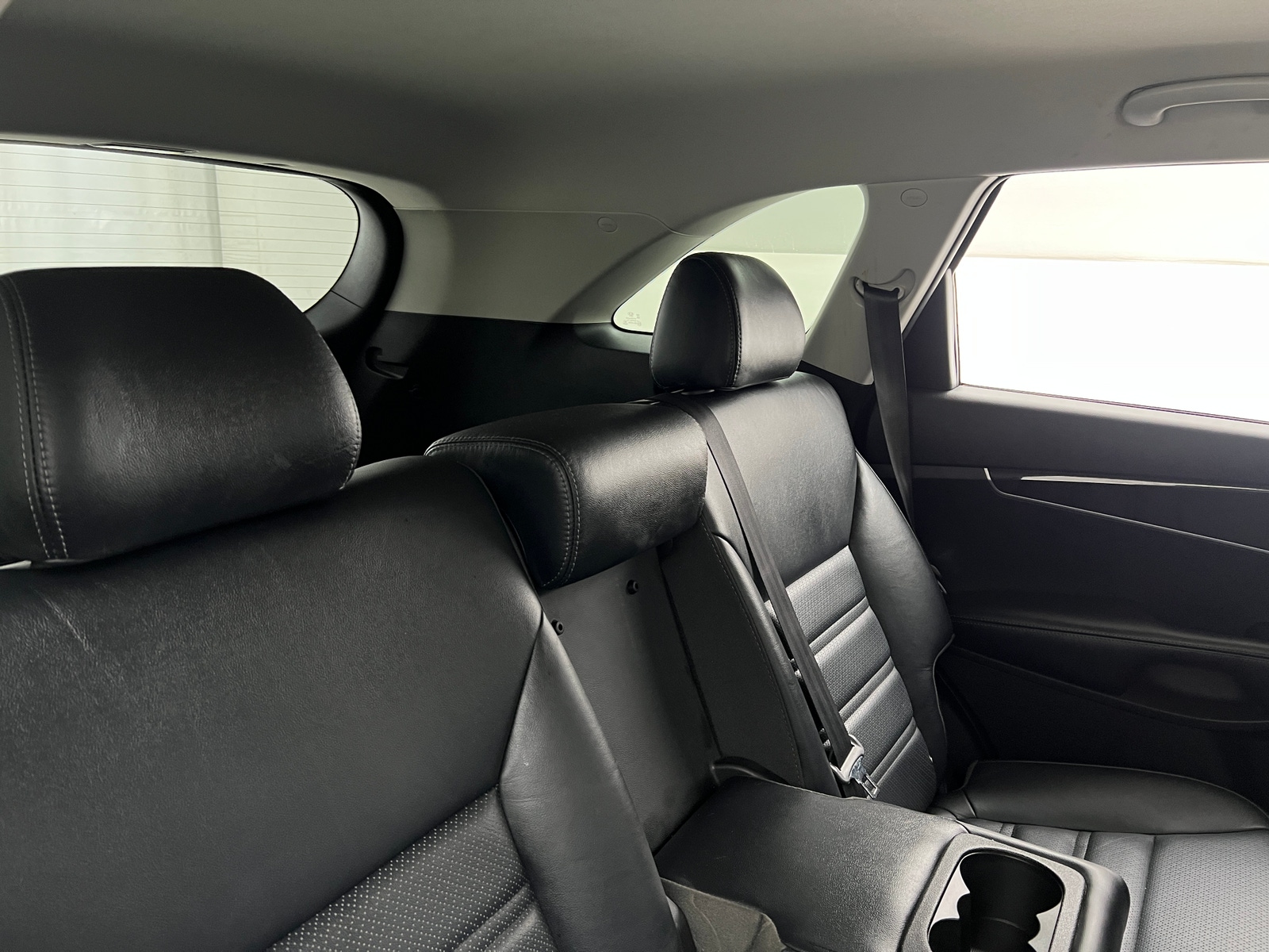 Thumbnail: 2017 Kia Sorento - 6