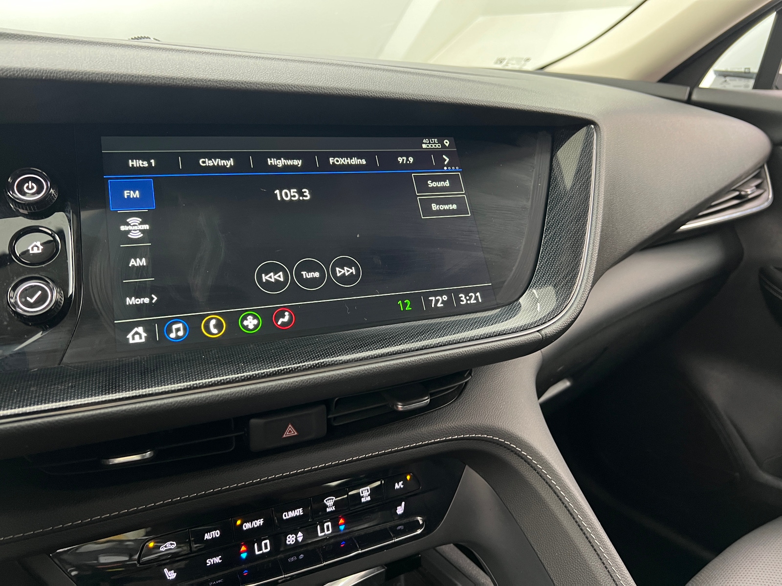 Thumbnail: 2023 Buick Envision - 3