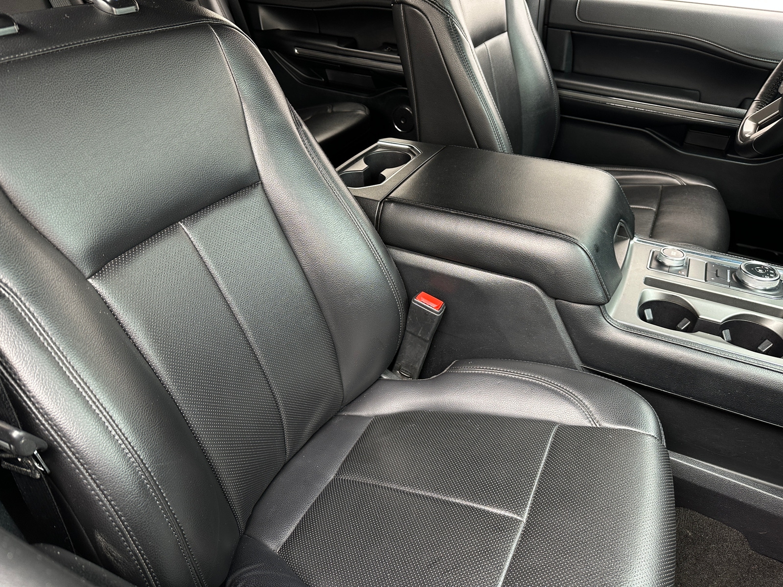 Thumbnail: 2021 Ford Expedition - 2