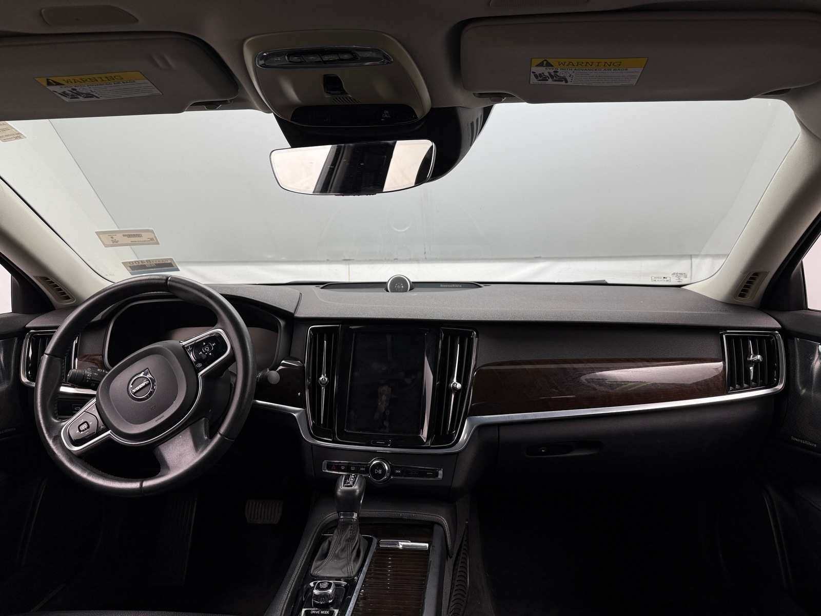 Thumbnail: 2018 Volvo S90 - 2