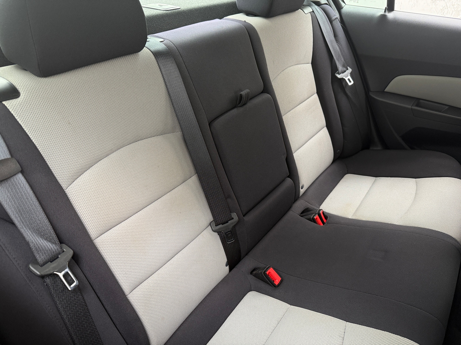 Thumbnail: 2013 Chevrolet Cruze - 6