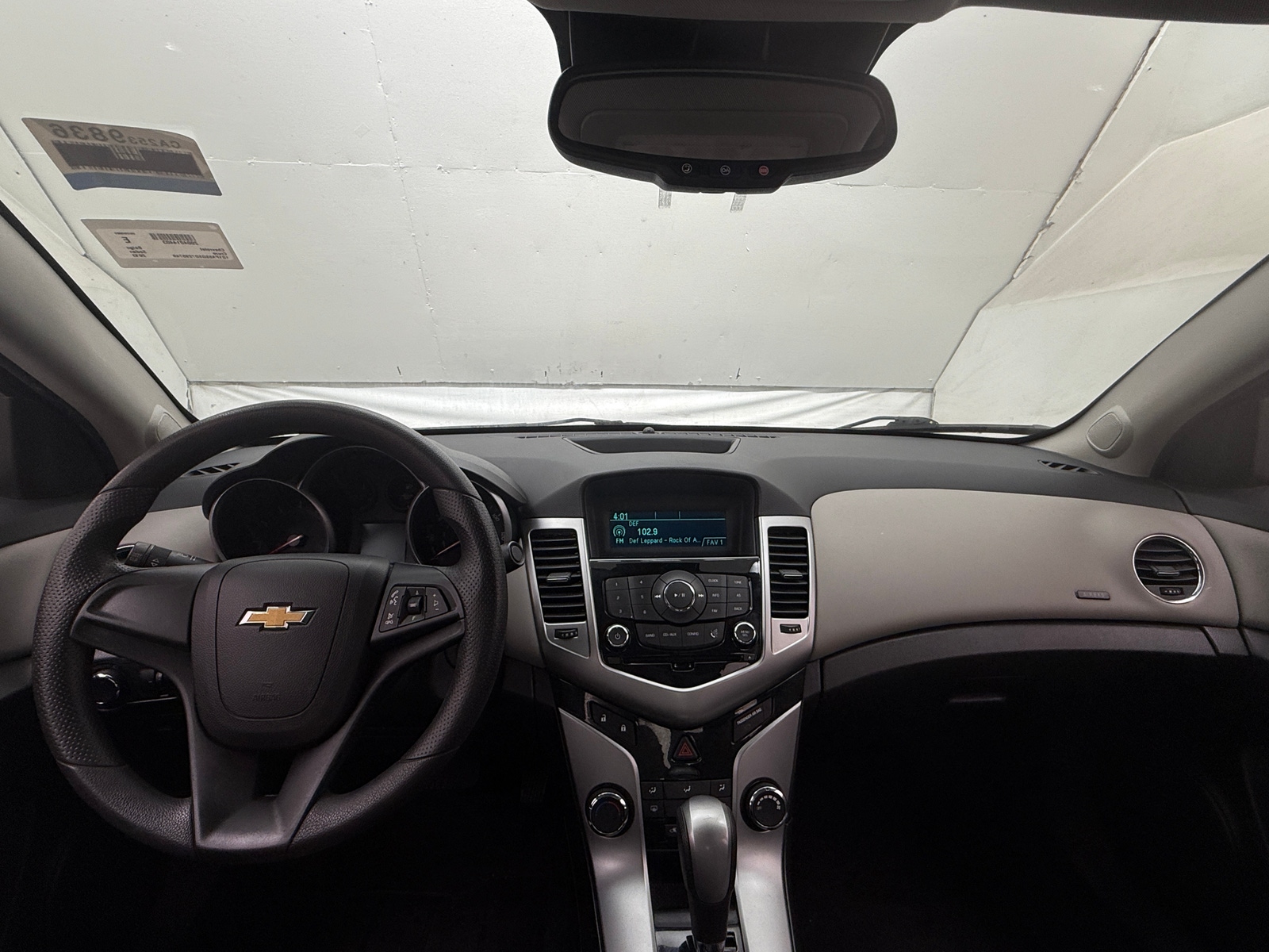 Thumbnail: 2013 Chevrolet Cruze - 3