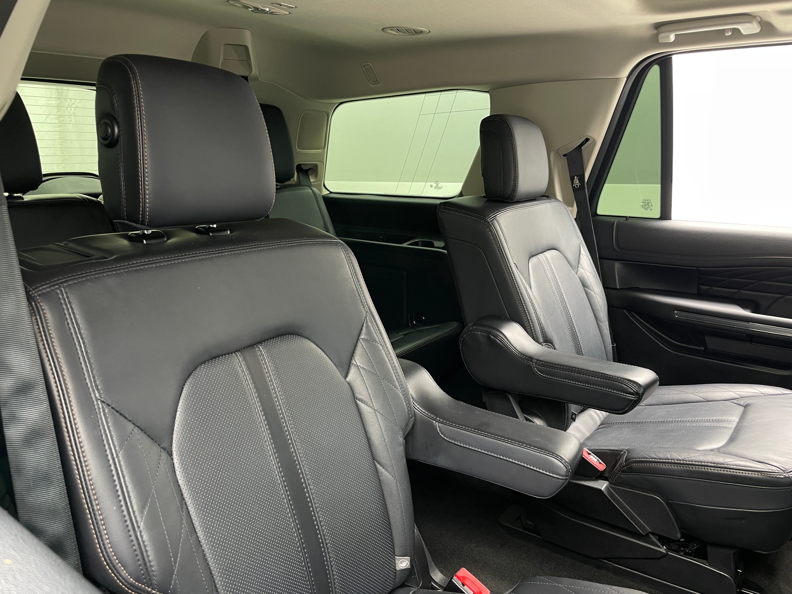 Thumbnail: 2019 Ford Expedition - 5