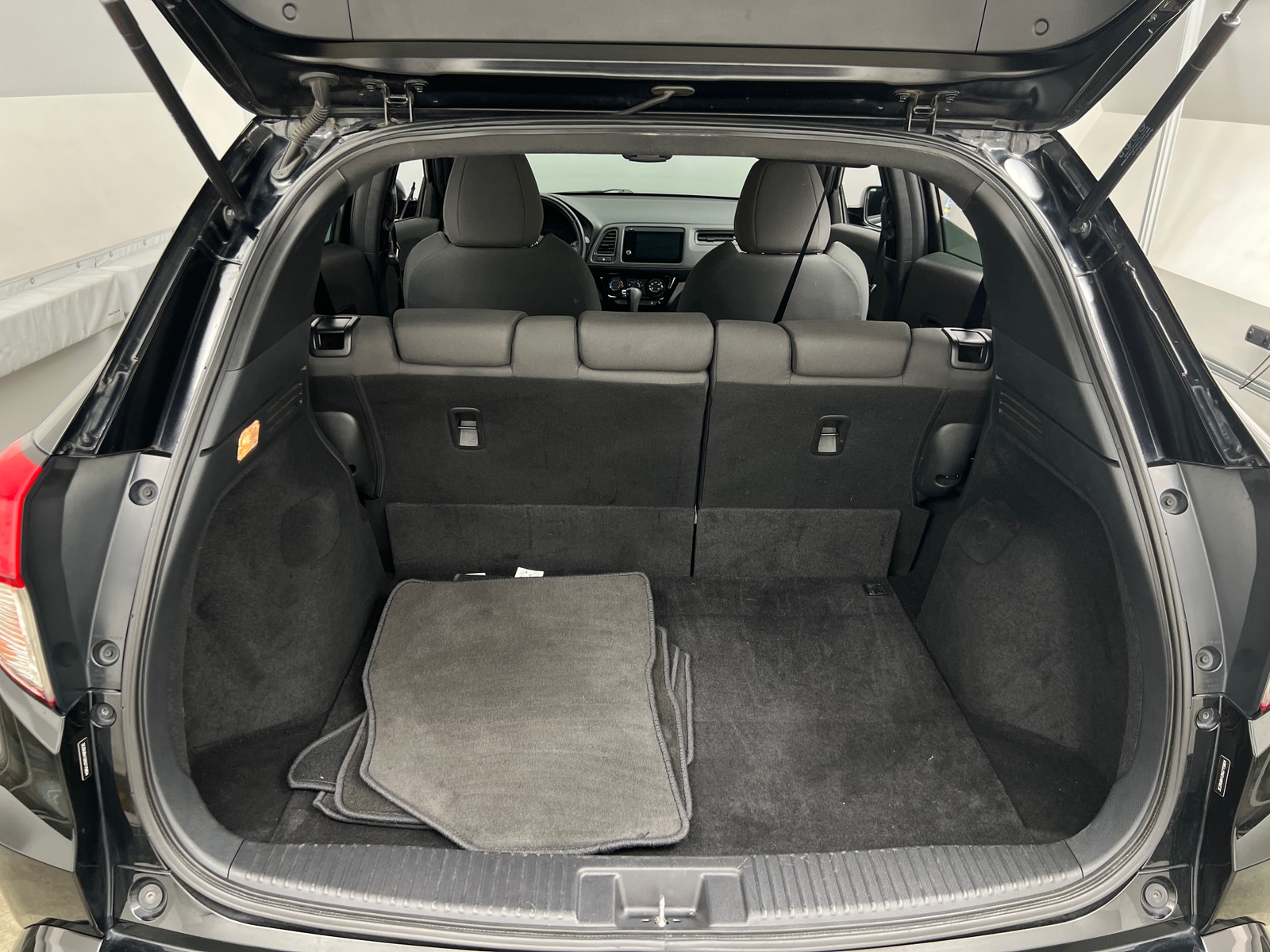 Thumbnail: 2019 Honda HR-V - 7