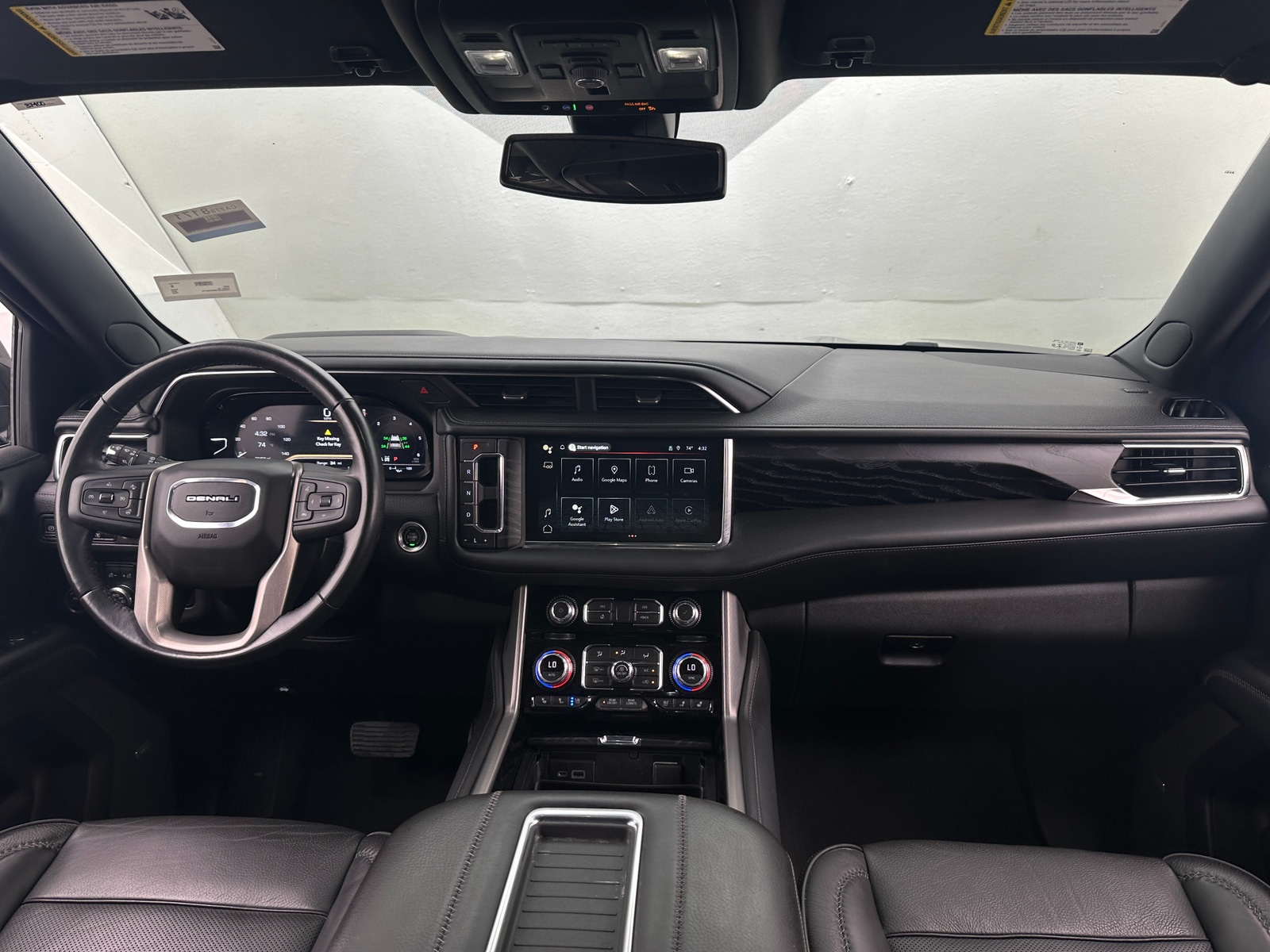 Thumbnail: 2022 GMC Yukon XL - 2