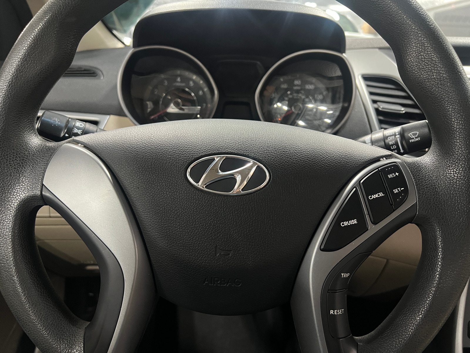 Thumbnail: 2016 Hyundai Elantra - 5