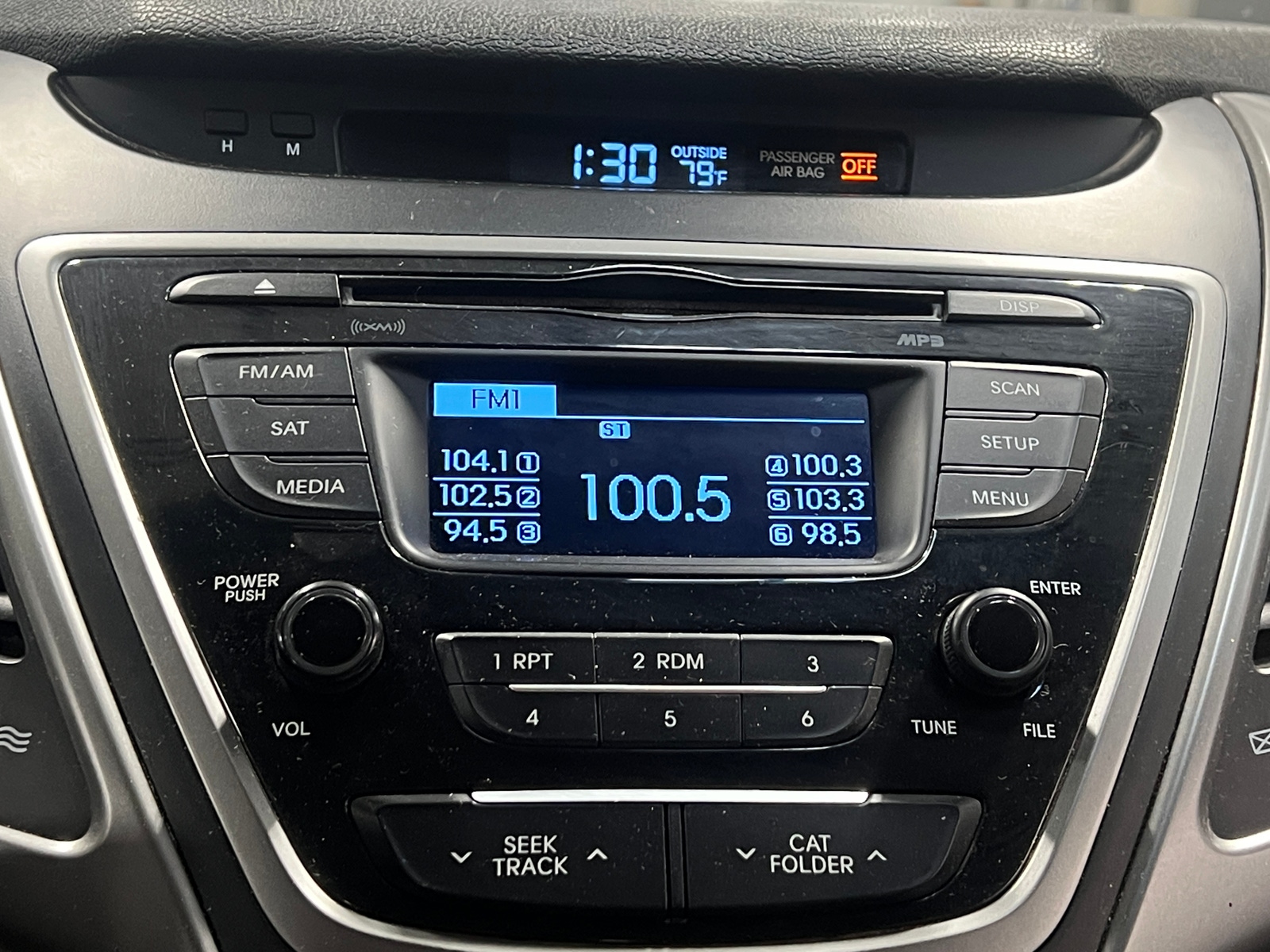 Thumbnail: 2016 Hyundai Elantra - 4