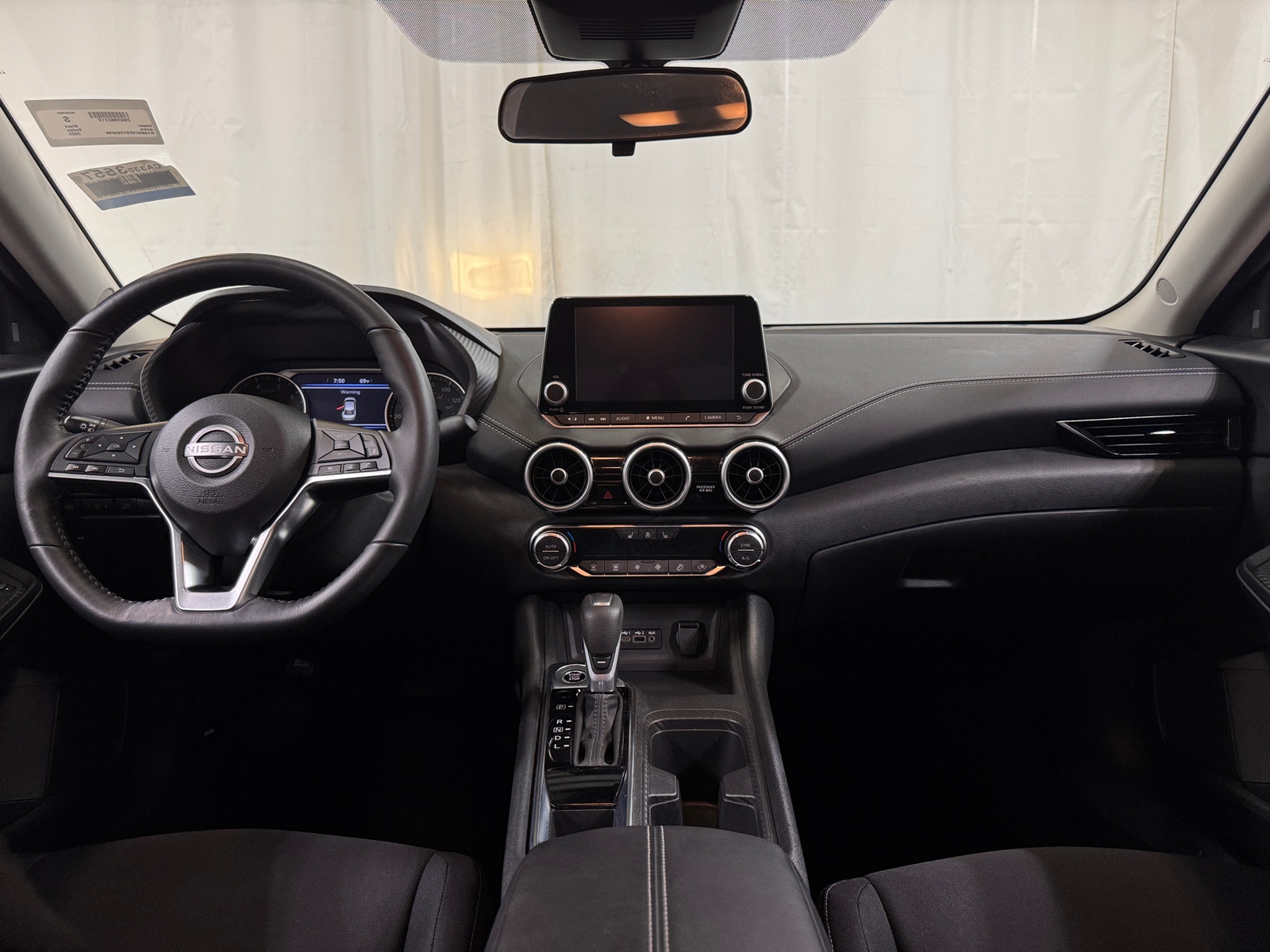 Thumbnail: 2025 Nissan Sentra - 3