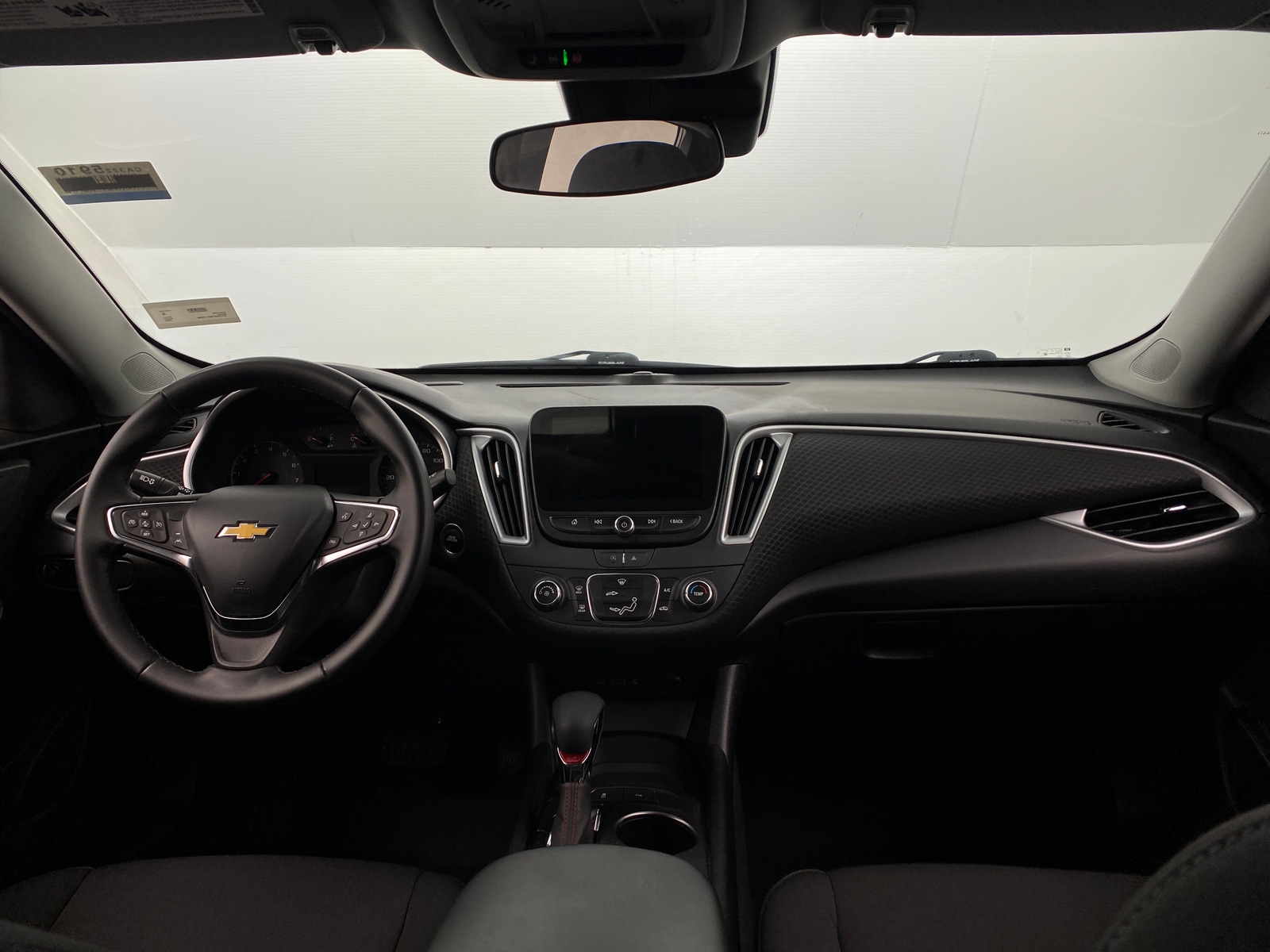 Thumbnail: 2024 Chevrolet Malibu - 3