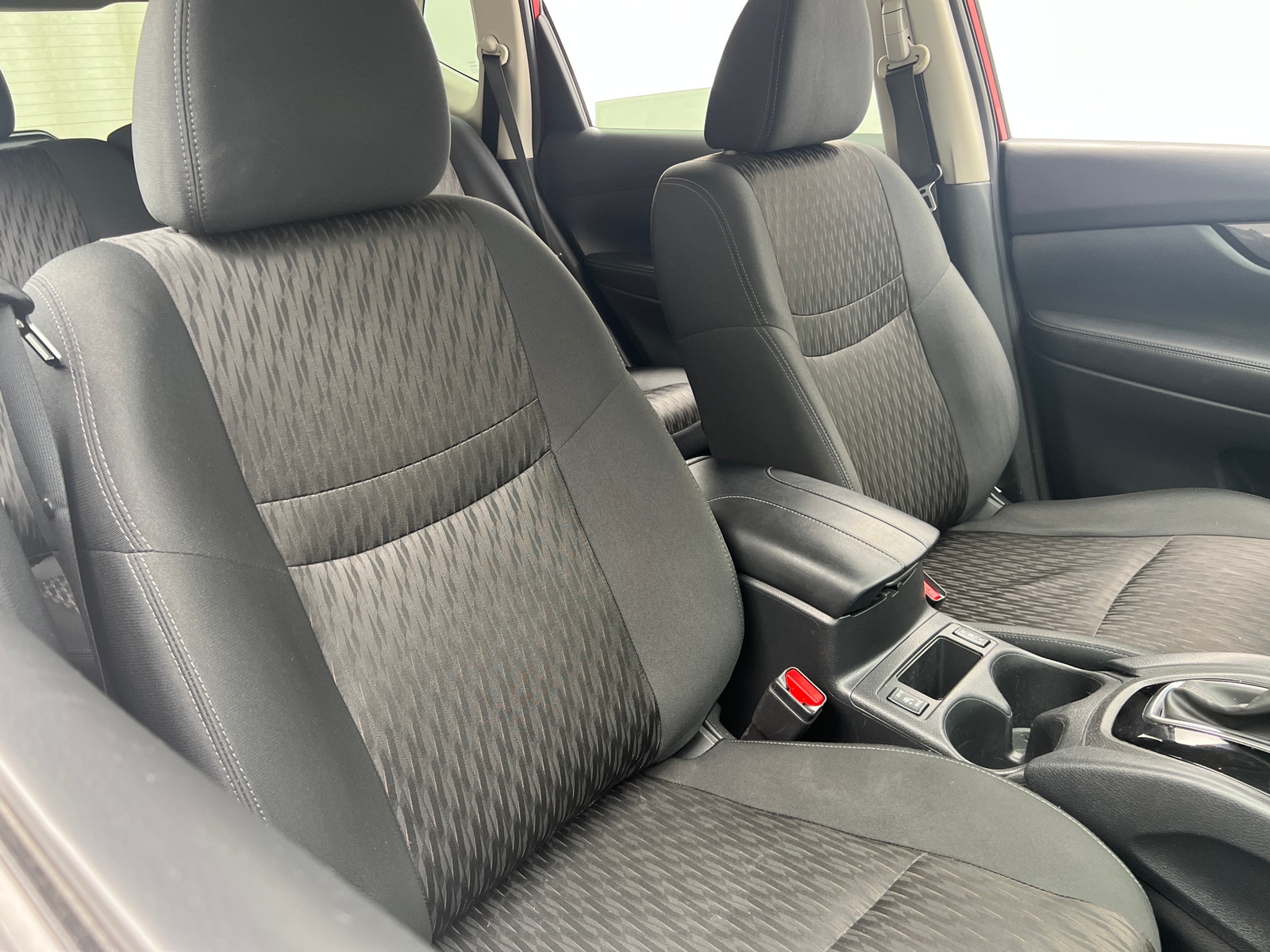 Thumbnail: 2020 Nissan Rogue - 2
