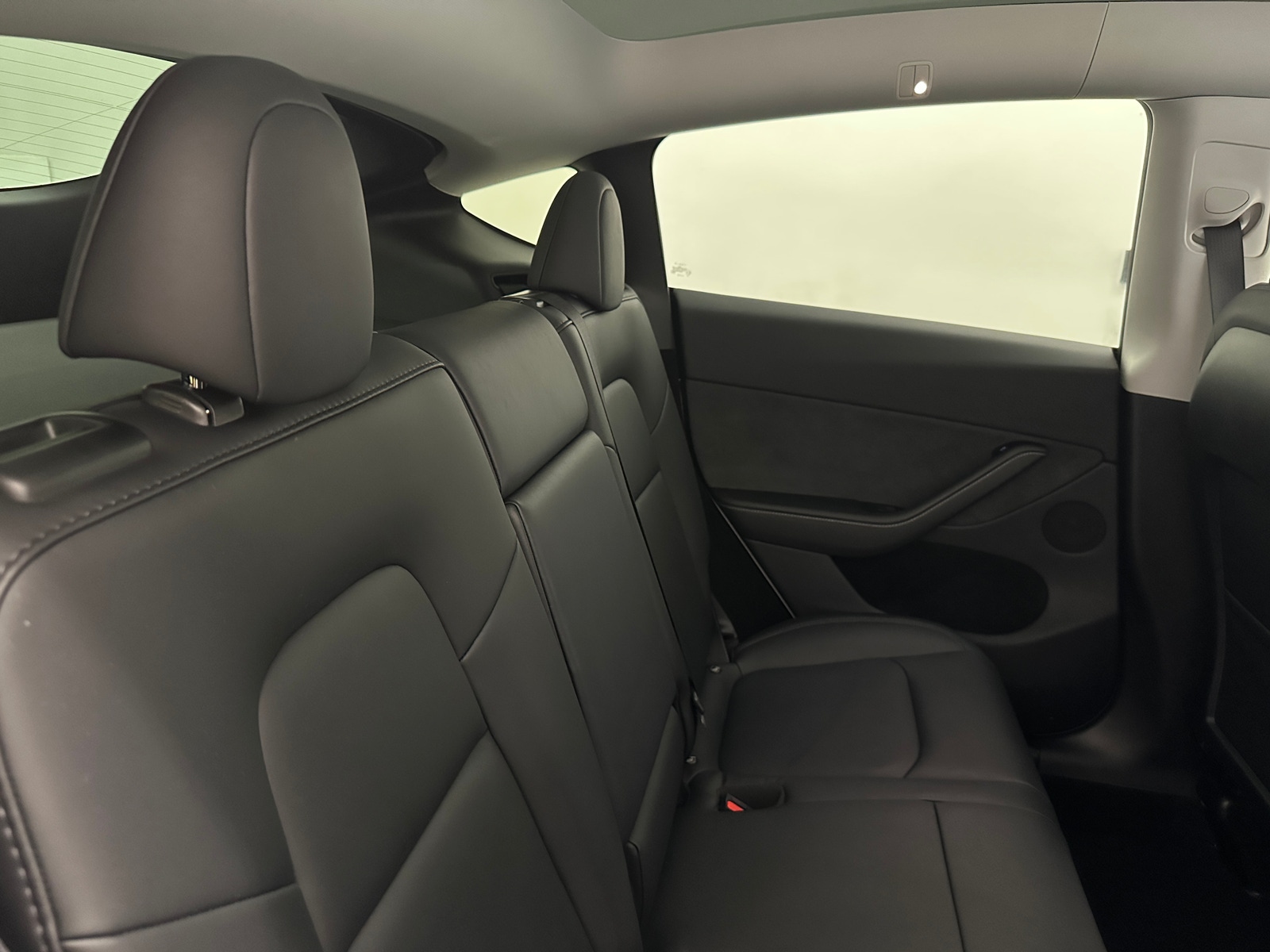 Thumbnail: 2024 Tesla Model Y - 4