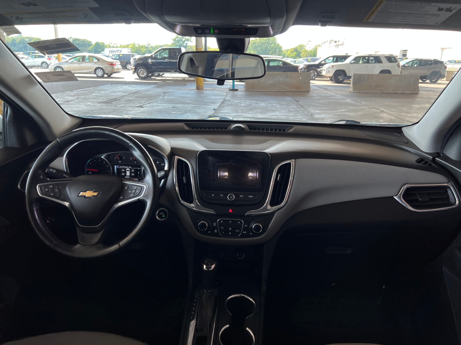 Thumbnail: 2018 Chevrolet Equinox - 3