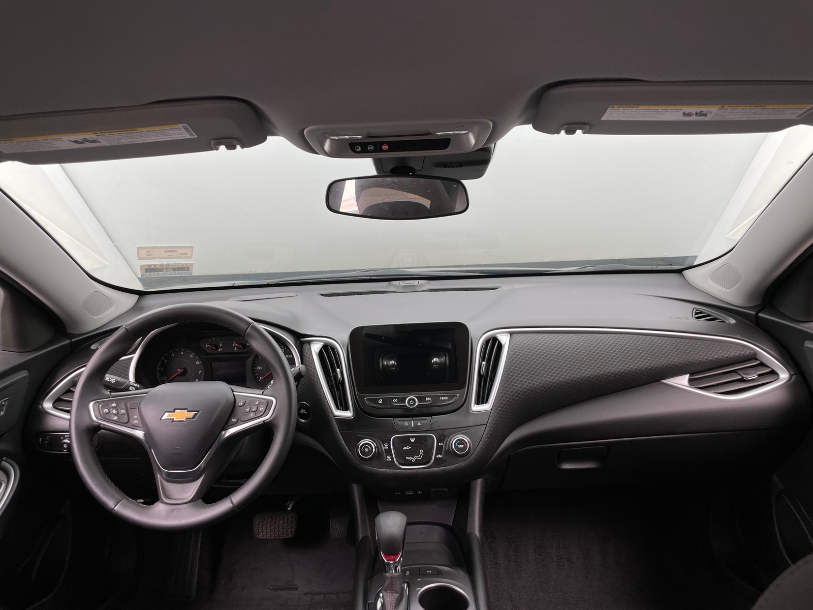 Thumbnail: 2024 Chevrolet Malibu - 3
