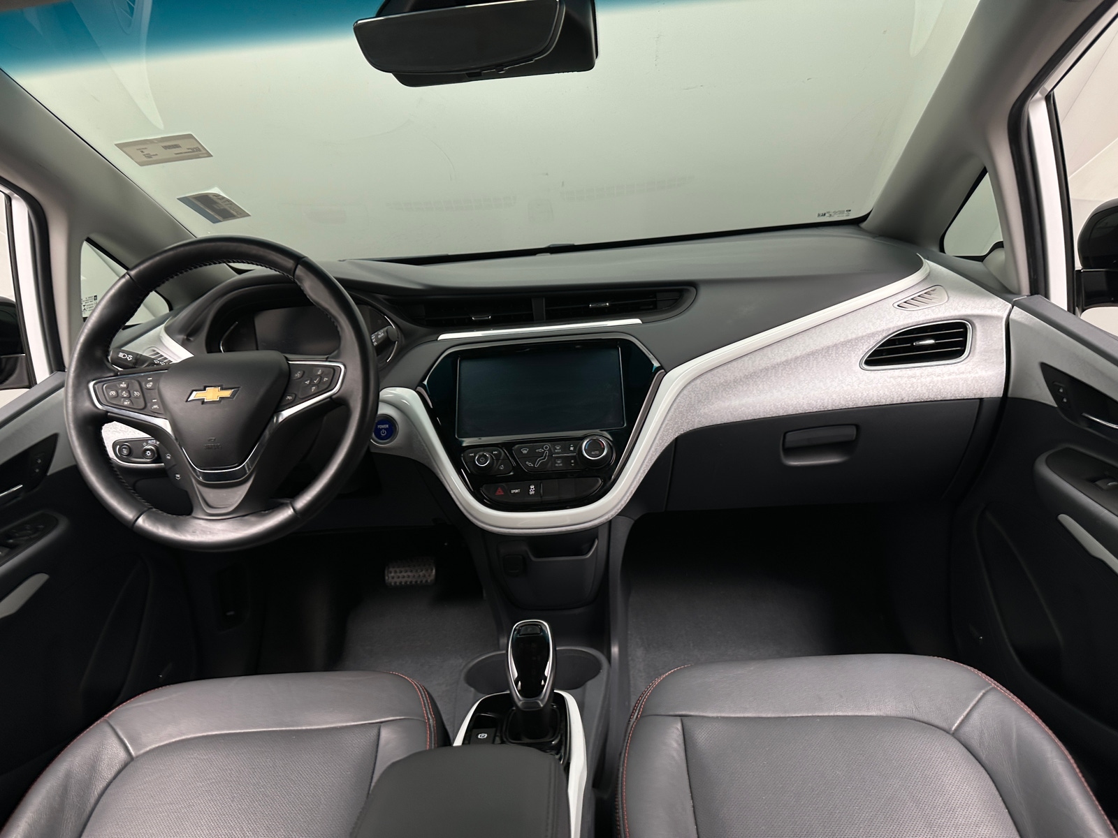 Thumbnail: 2021 Chevrolet Bolt EV - 2