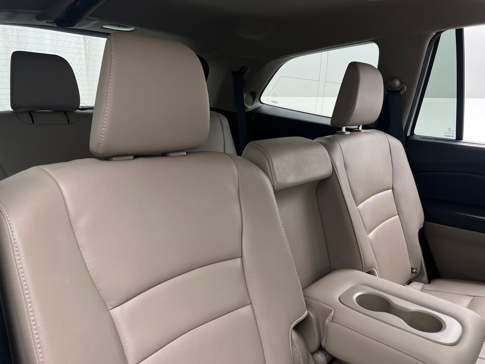 Thumbnail: 2016 Honda Pilot - 5