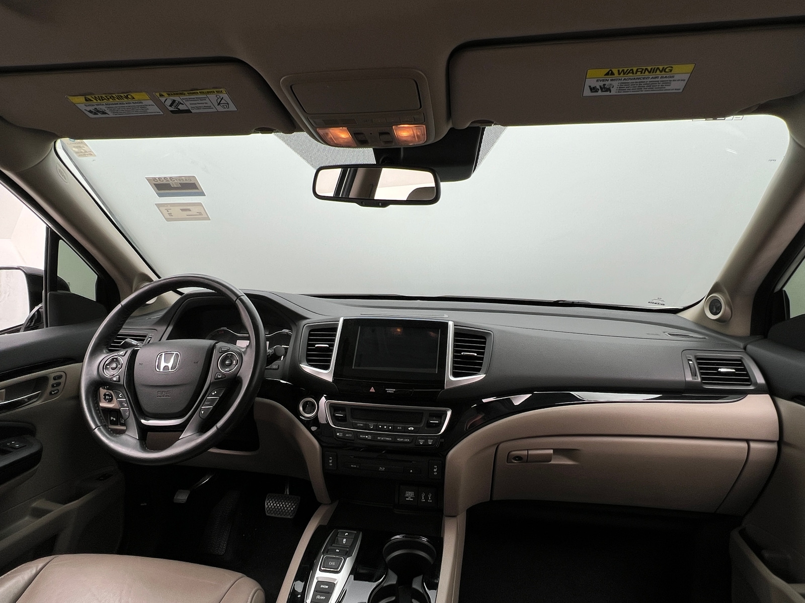 Thumbnail: 2016 Honda Pilot - 2