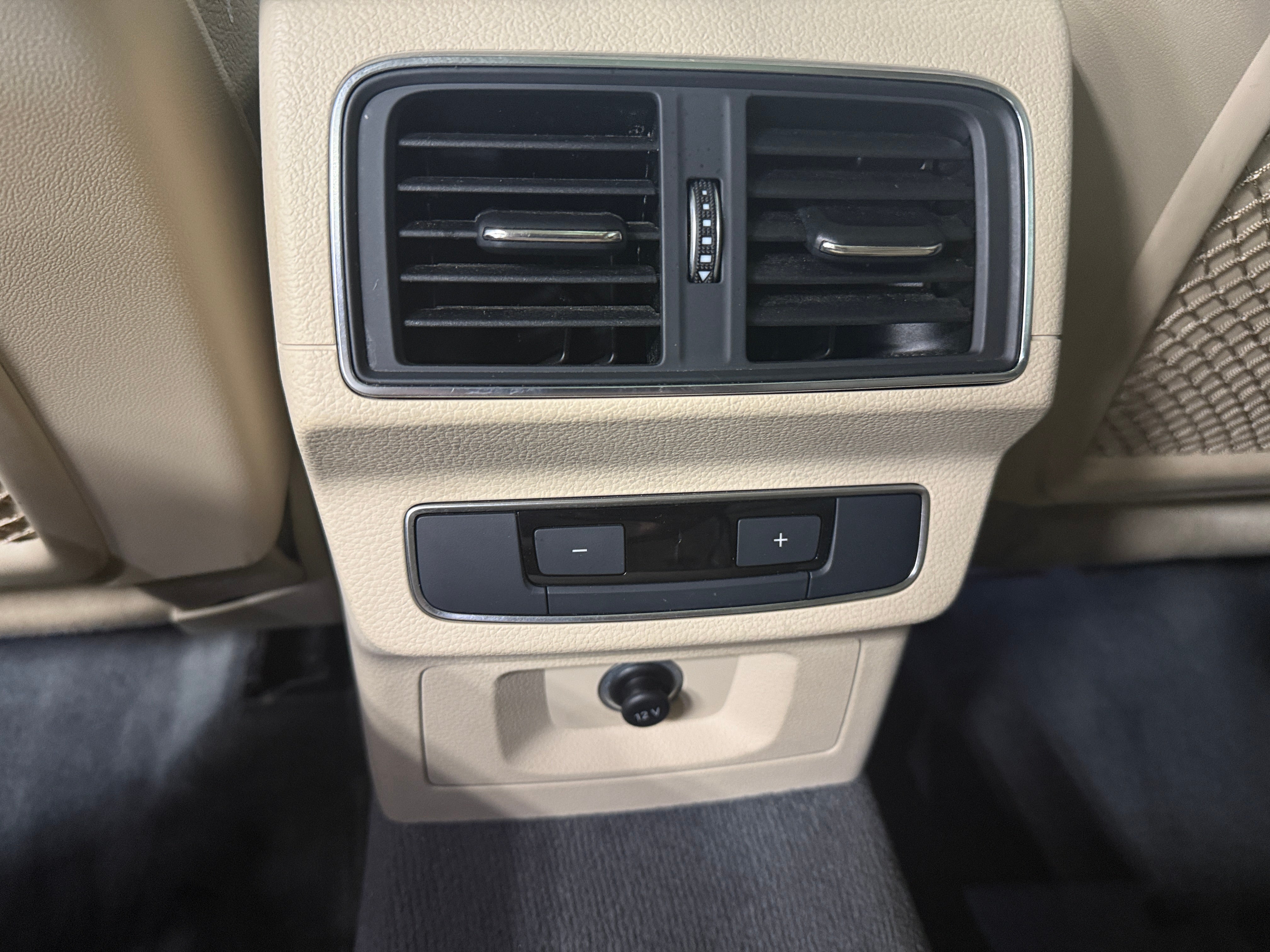 Image of 2018 Audi Q5 Premium