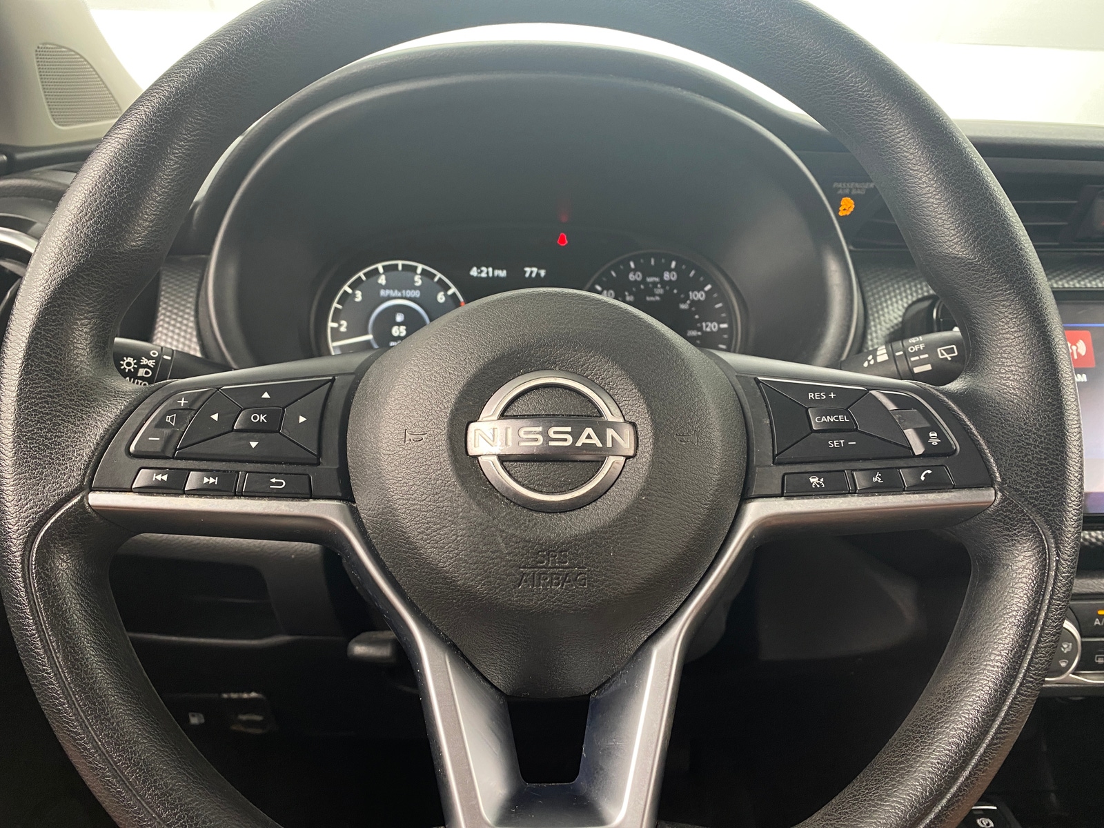 Thumbnail: 2023 Nissan Kicks - 5