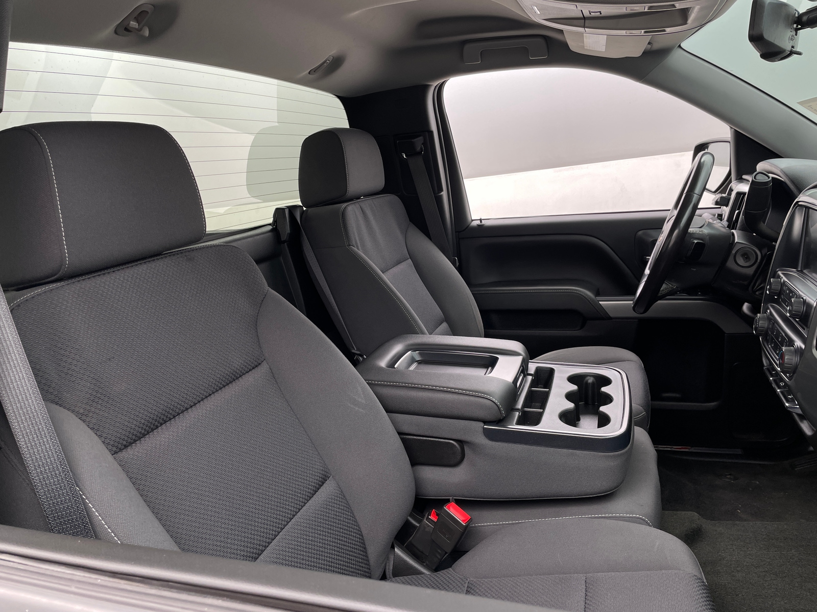 Thumbnail: 2018 Chevrolet Silverado 1500 - 2