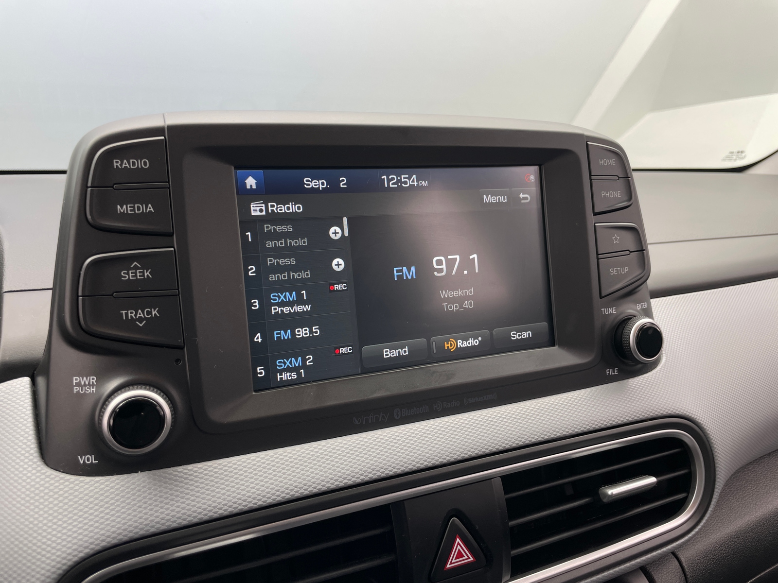 Thumbnail: 2021 Hyundai Kona - 3