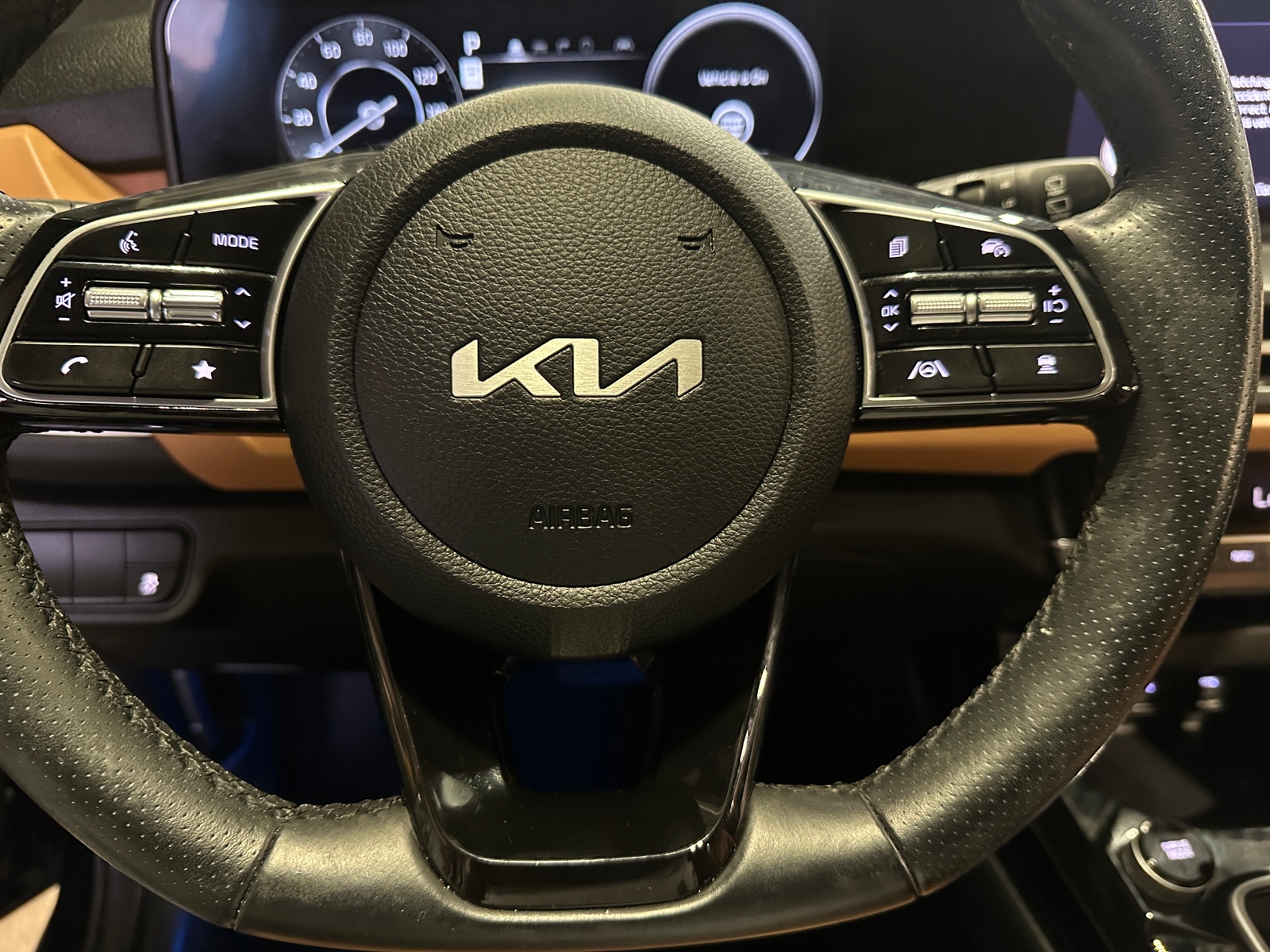 Thumbnail: 2024 Kia Seltos - 4