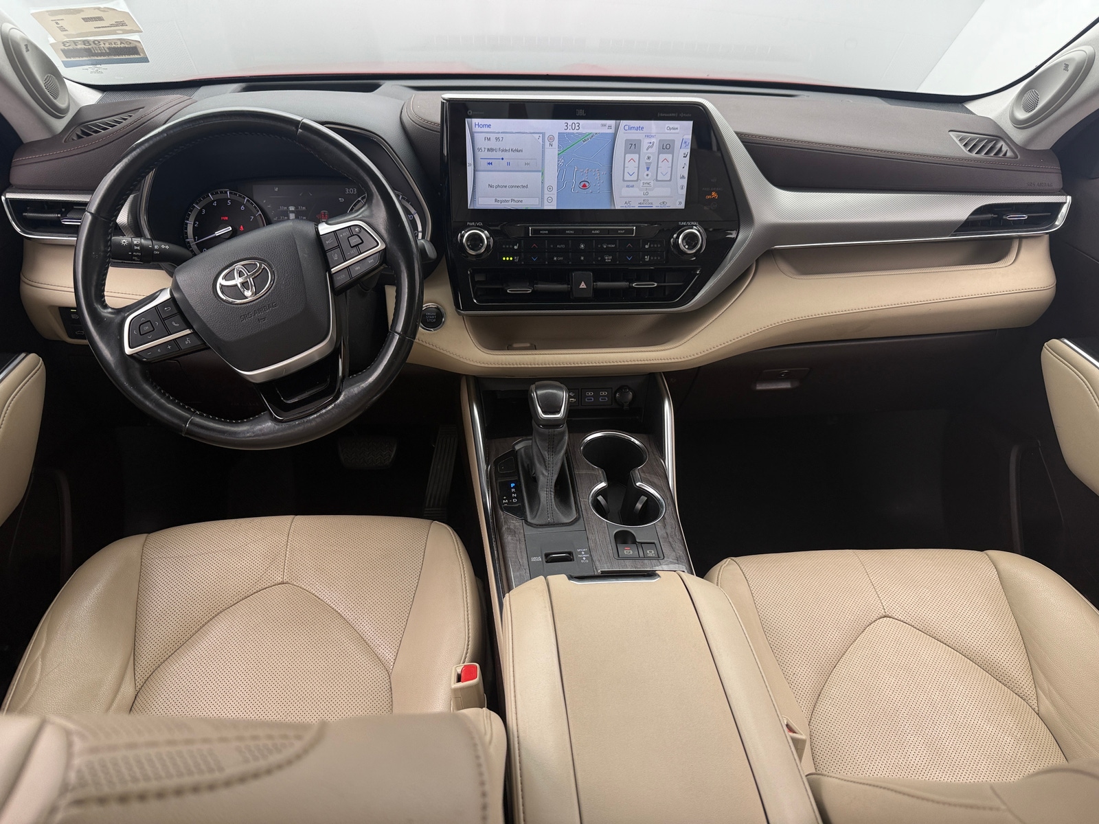 Thumbnail: 2022 Toyota Highlander - 2