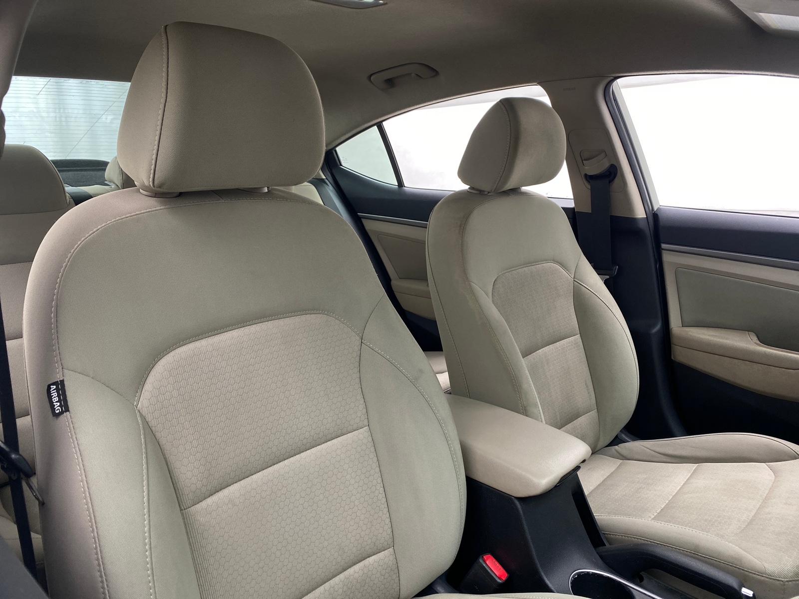 Thumbnail: 2017 Hyundai Elantra - 2
