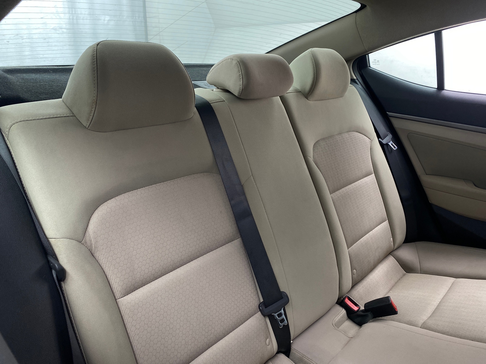 Thumbnail: 2017 Hyundai Elantra - 6