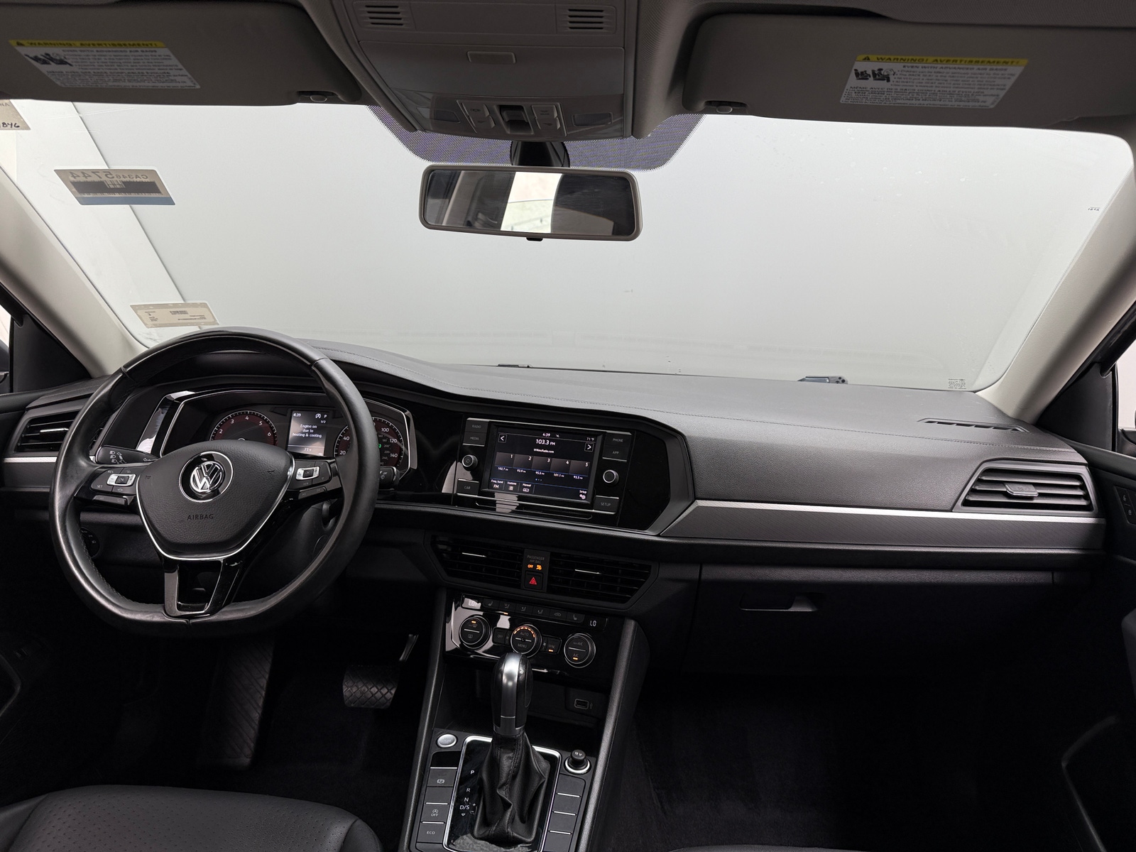 Thumbnail: 2019 Volkswagen Jetta - 3